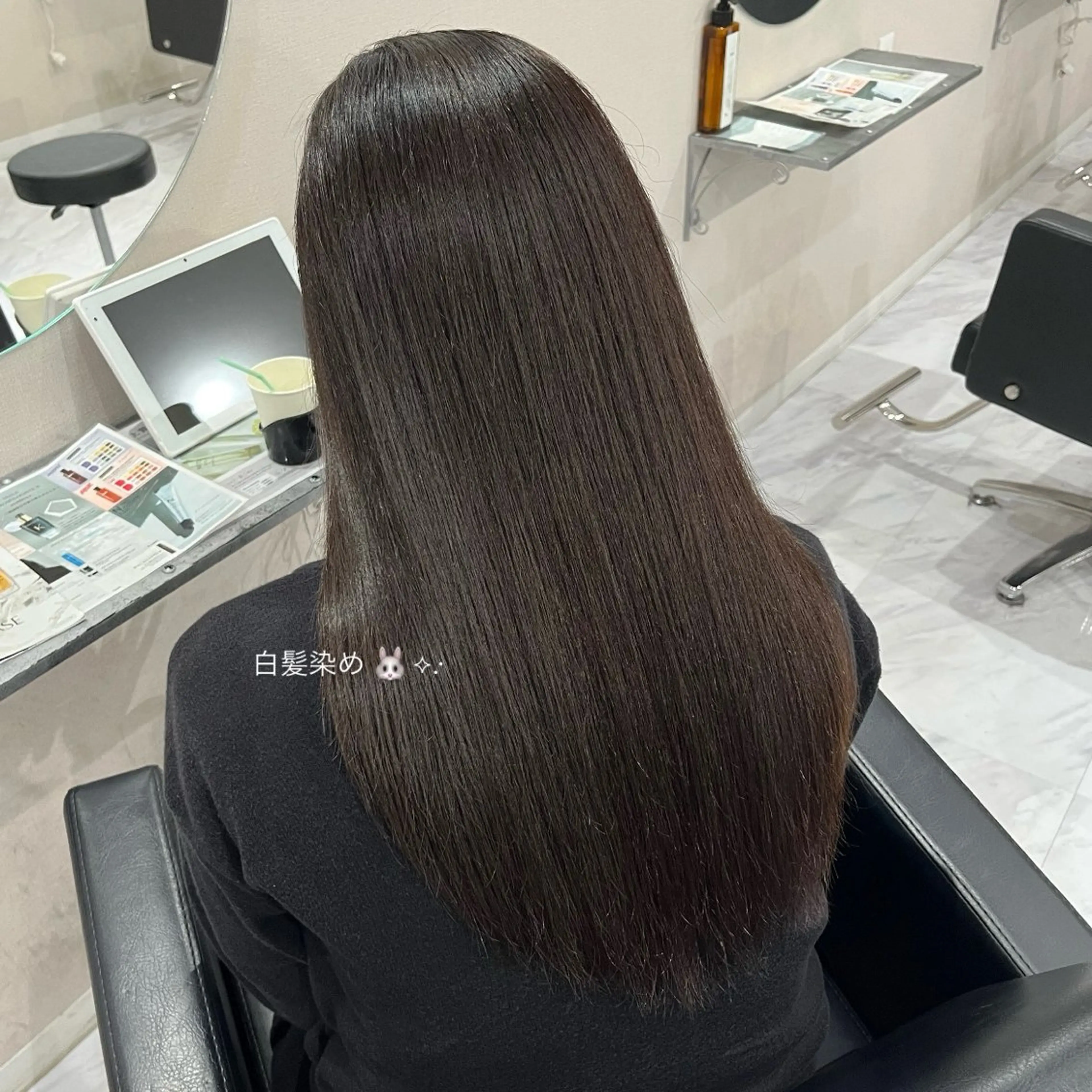 ロング カラー ヘアカラー 透明感カラー🪼🩵 𝐑𝐢𝐧のヘアスタイル