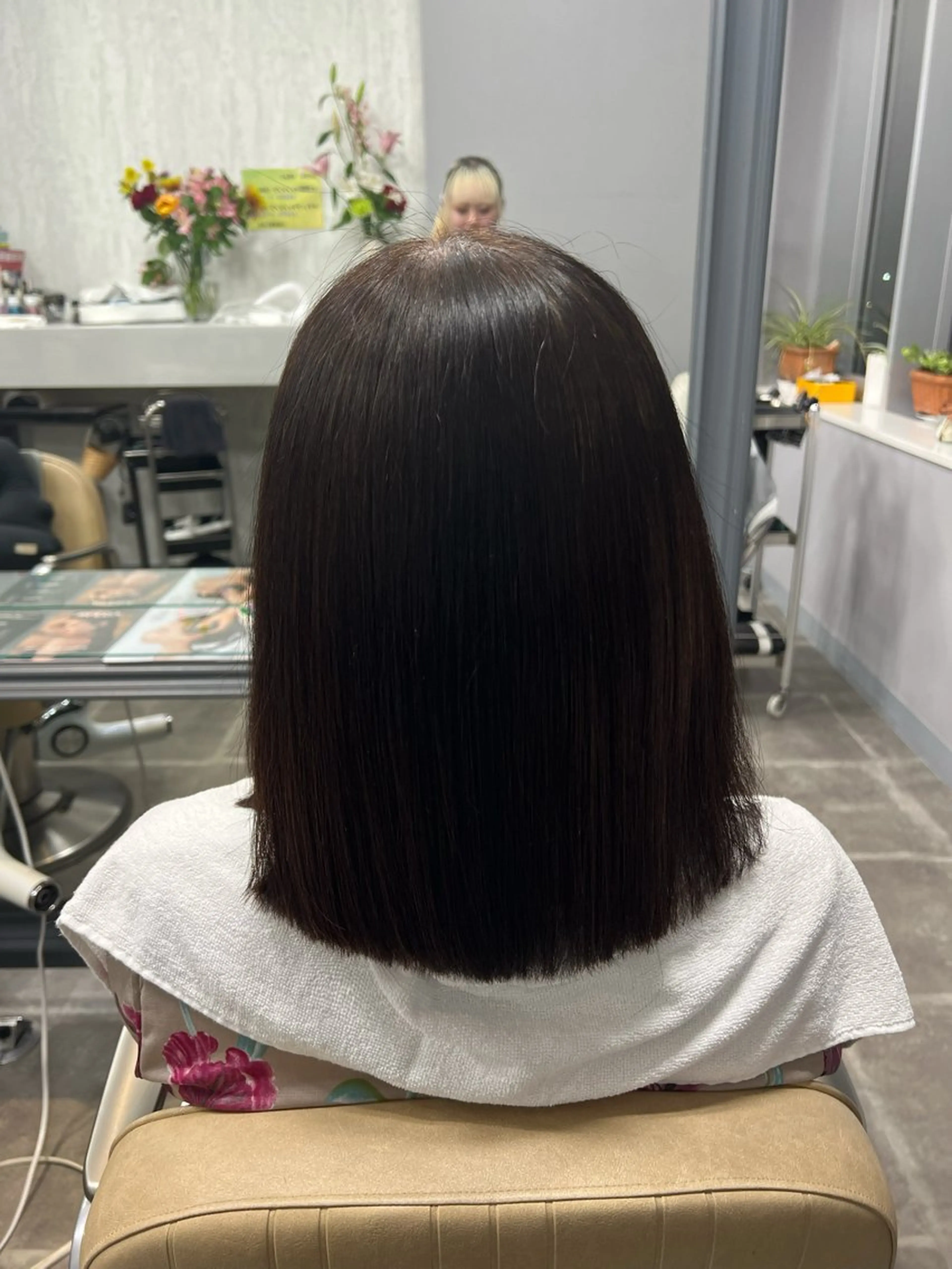 セミロング アートラッシュフォーヘア所属・柴田 新菜のヘアスタイル