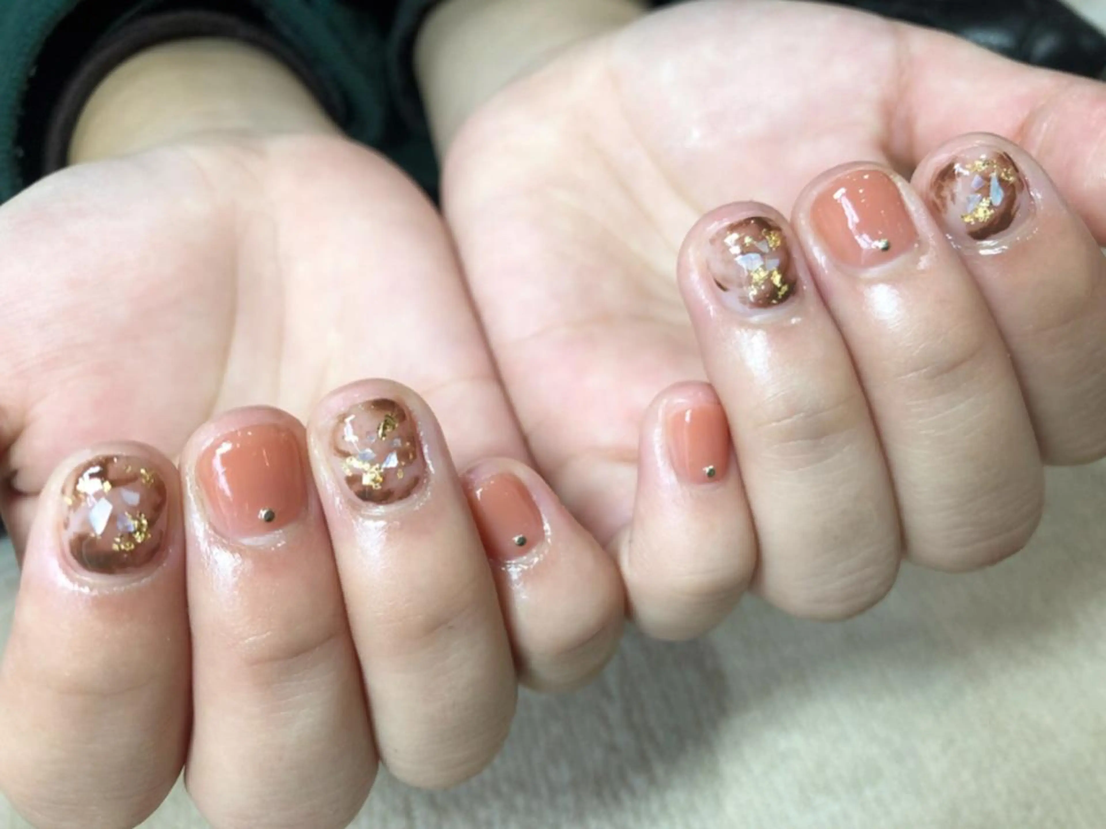 ネイル embrace エンブレイスのヘアスタイル