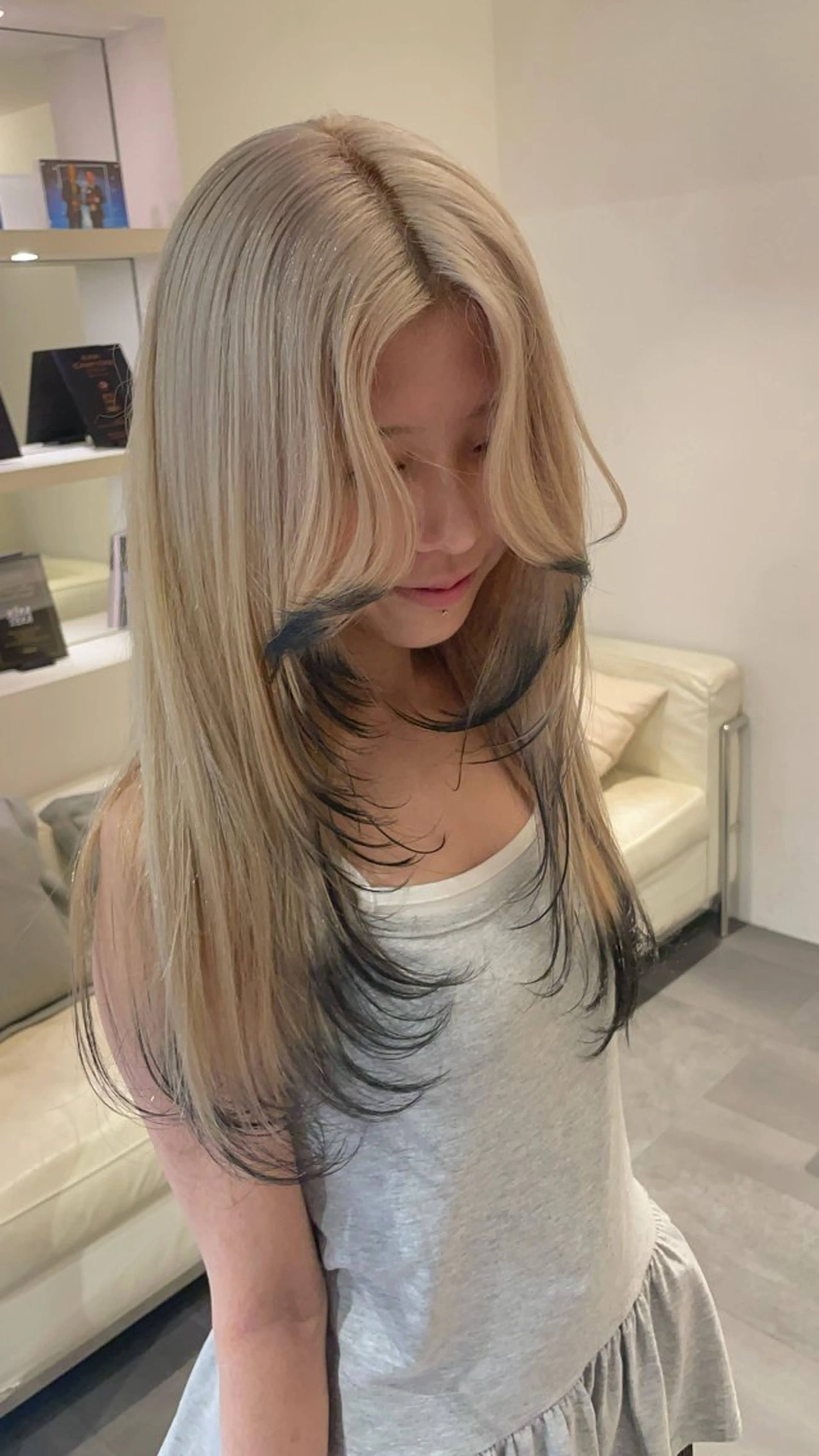 カラー ブリーチ 透明感カラー ハイトーンカラー ヘアカラー ikiRu ﾊｲﾄｰﾝ/渋谷のヘアスタイル