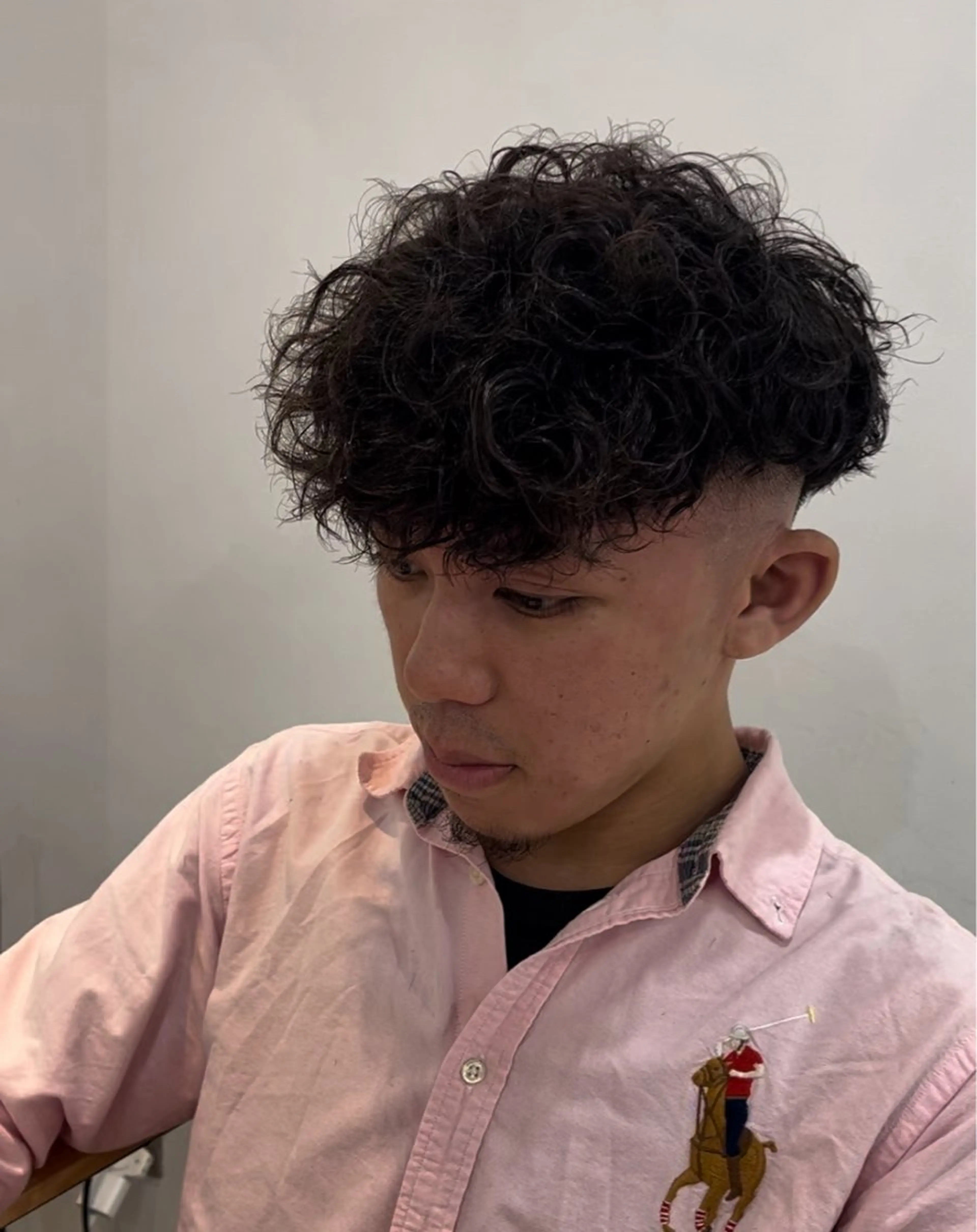 ショート パーマ メンズ スペインカール Utata  literie所属・嵯峨 大地／パーマ／ ハード系／特殊系のヘアスタイル