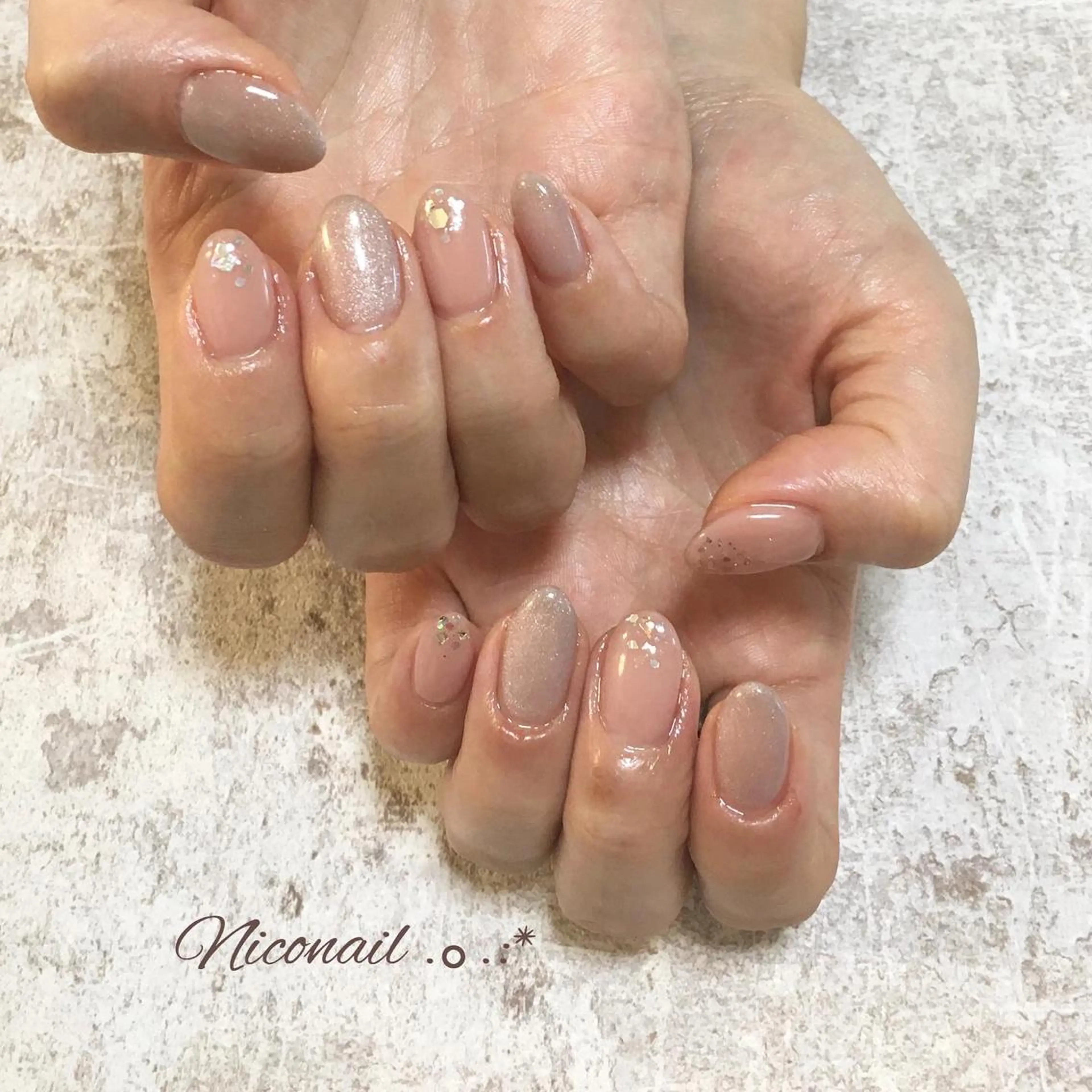 ネイル アートネイル マグネットネイル ワンカラーネイル Niconail ☆ 仙川/ Aiのネイルデザイン