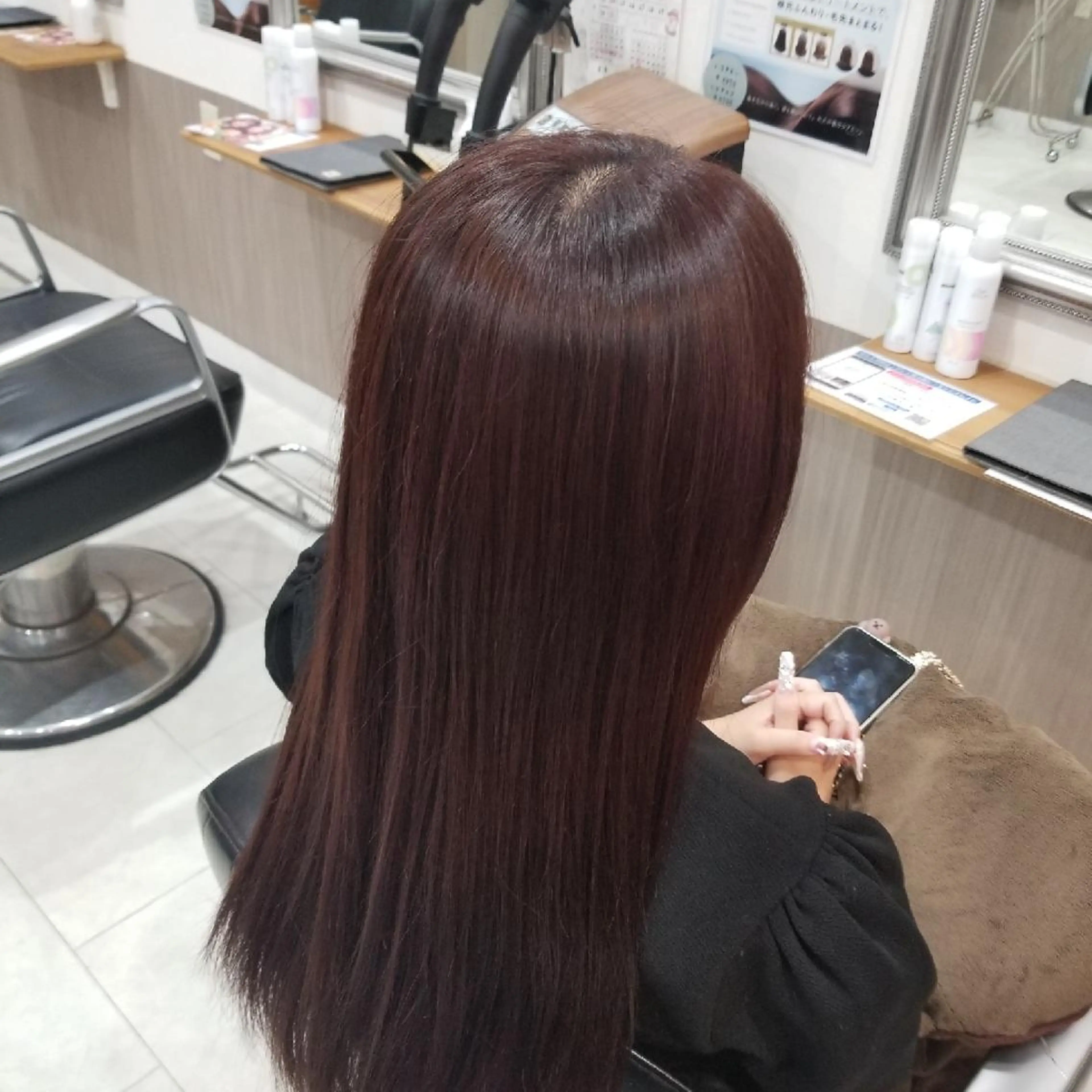 カラー ヘアカラー トリートメント 暖色🍎透明感カラー 🩵小林かりんのヘアスタイル