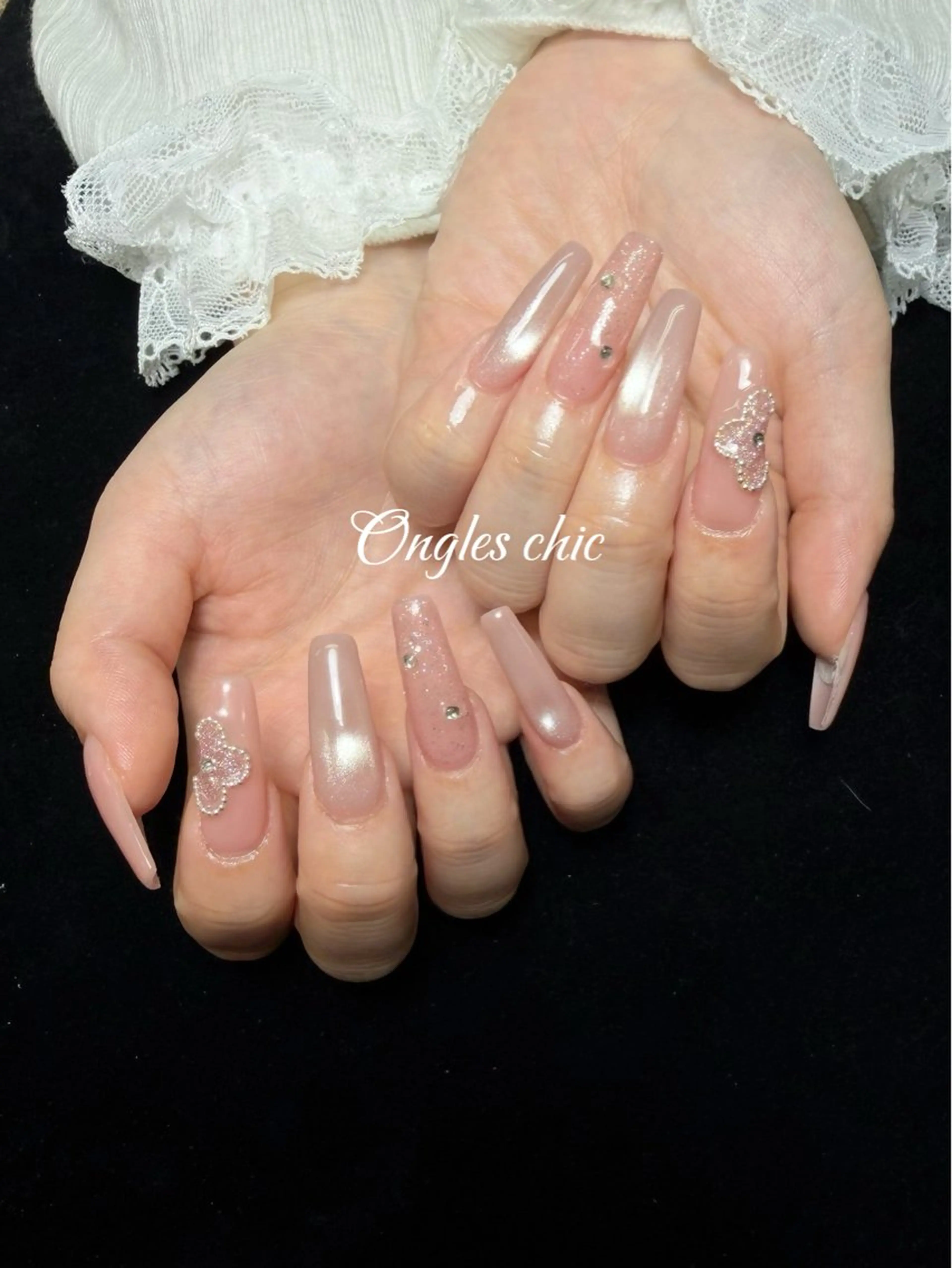 ネイル ハンドネイル ongles chicのネイルデザイン