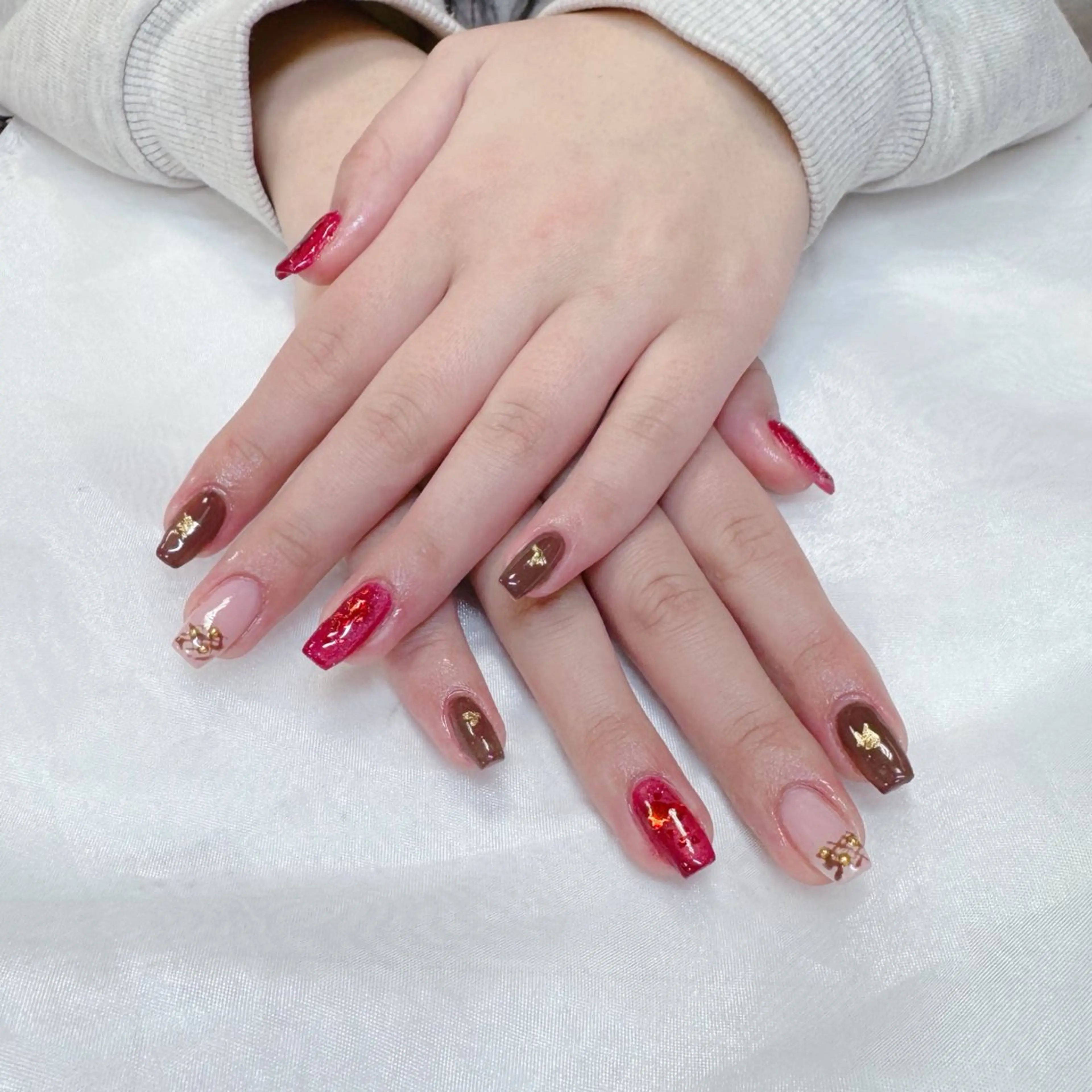 ネイル マグネットネイル バレンタイン maruyasu. yのネイルデザイン