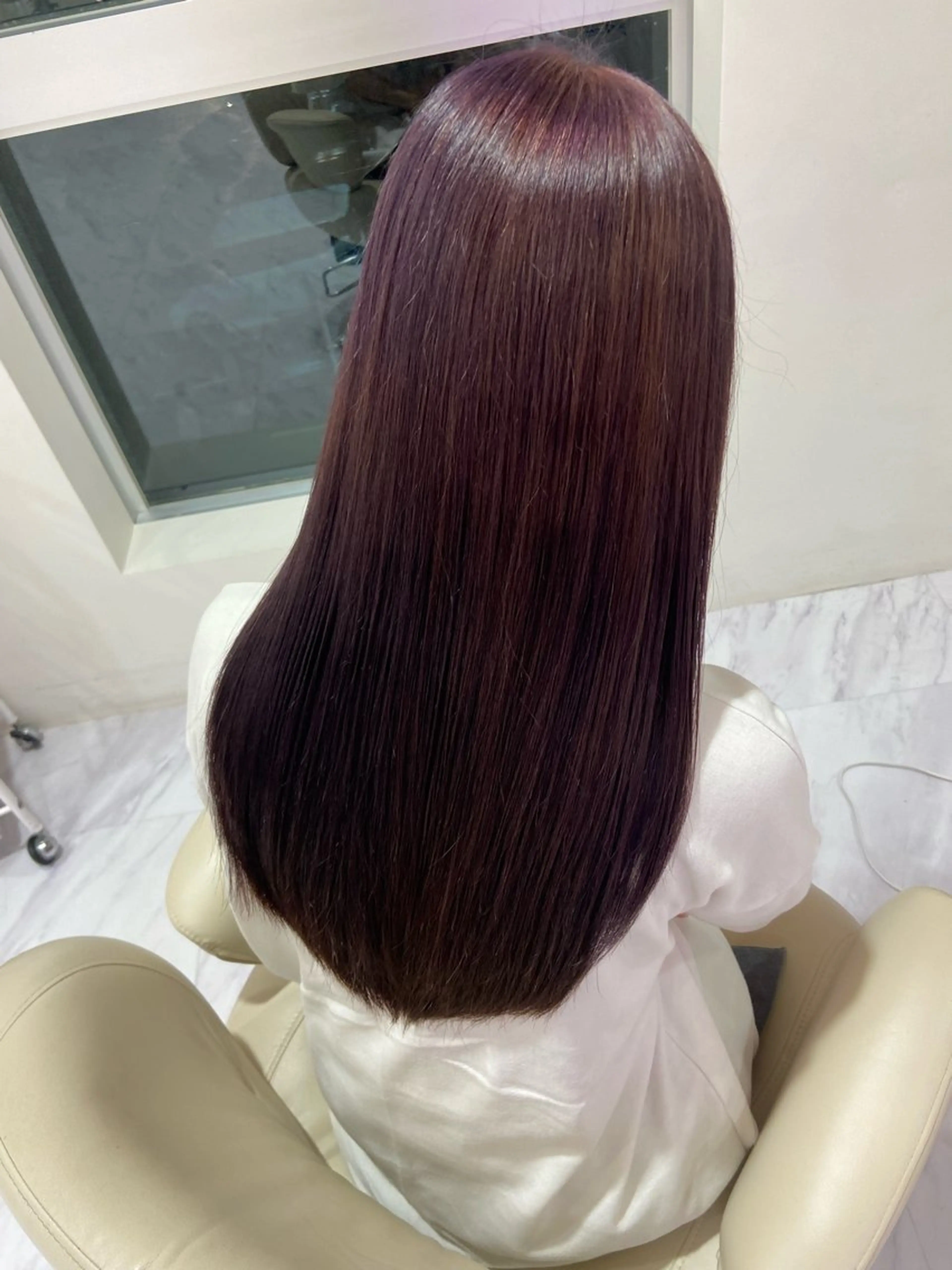 セミロング カラー グレージュ ラベンダーカラー ラベンダーグレージュ ラベンダーグレー カット ヘアカラー トリートメント 名駅/ハイトーン /Y2k/YUNAのヘアスタイル