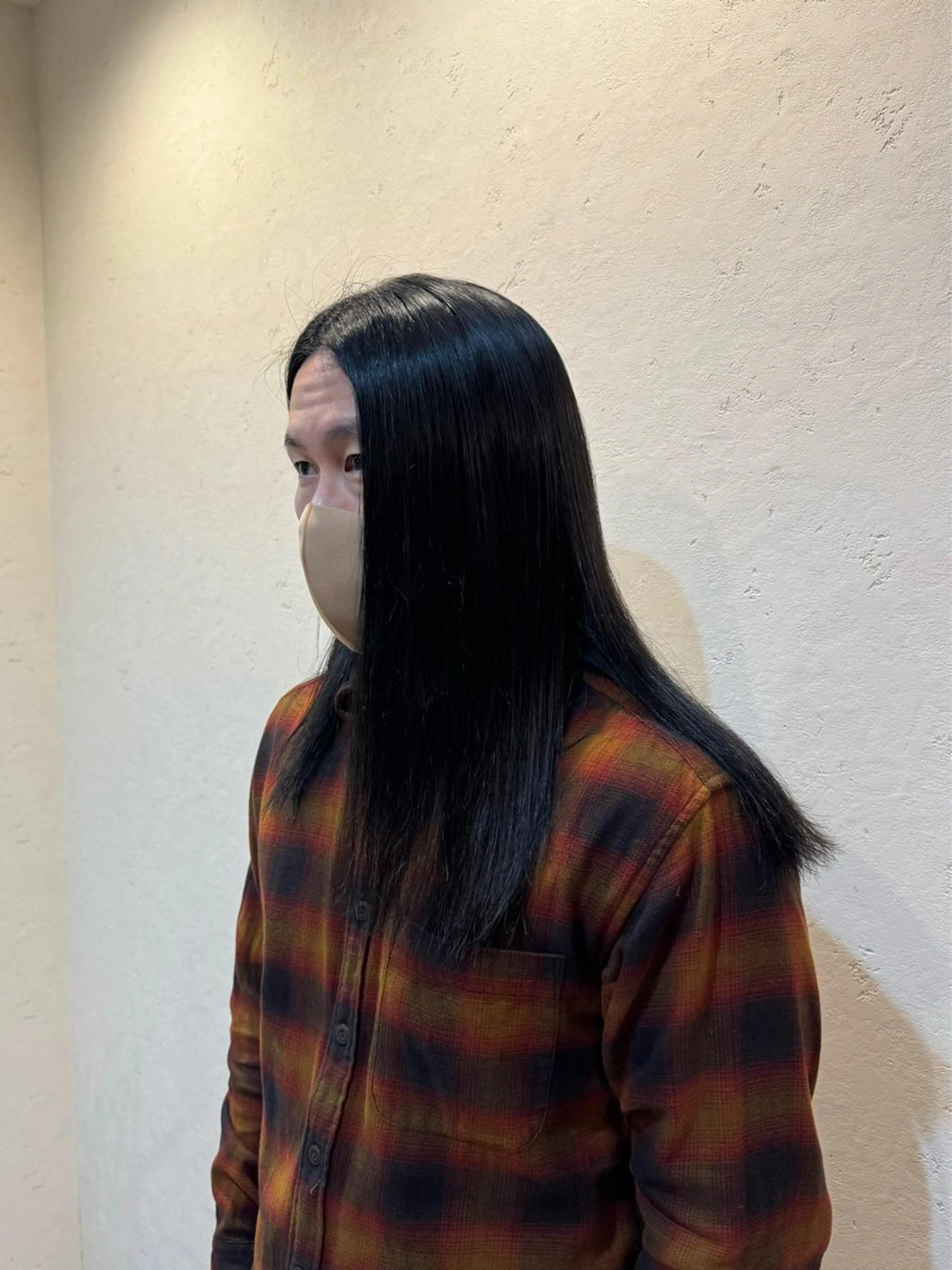 ロング カラー 内沼 恵留菜のヘアスタイル