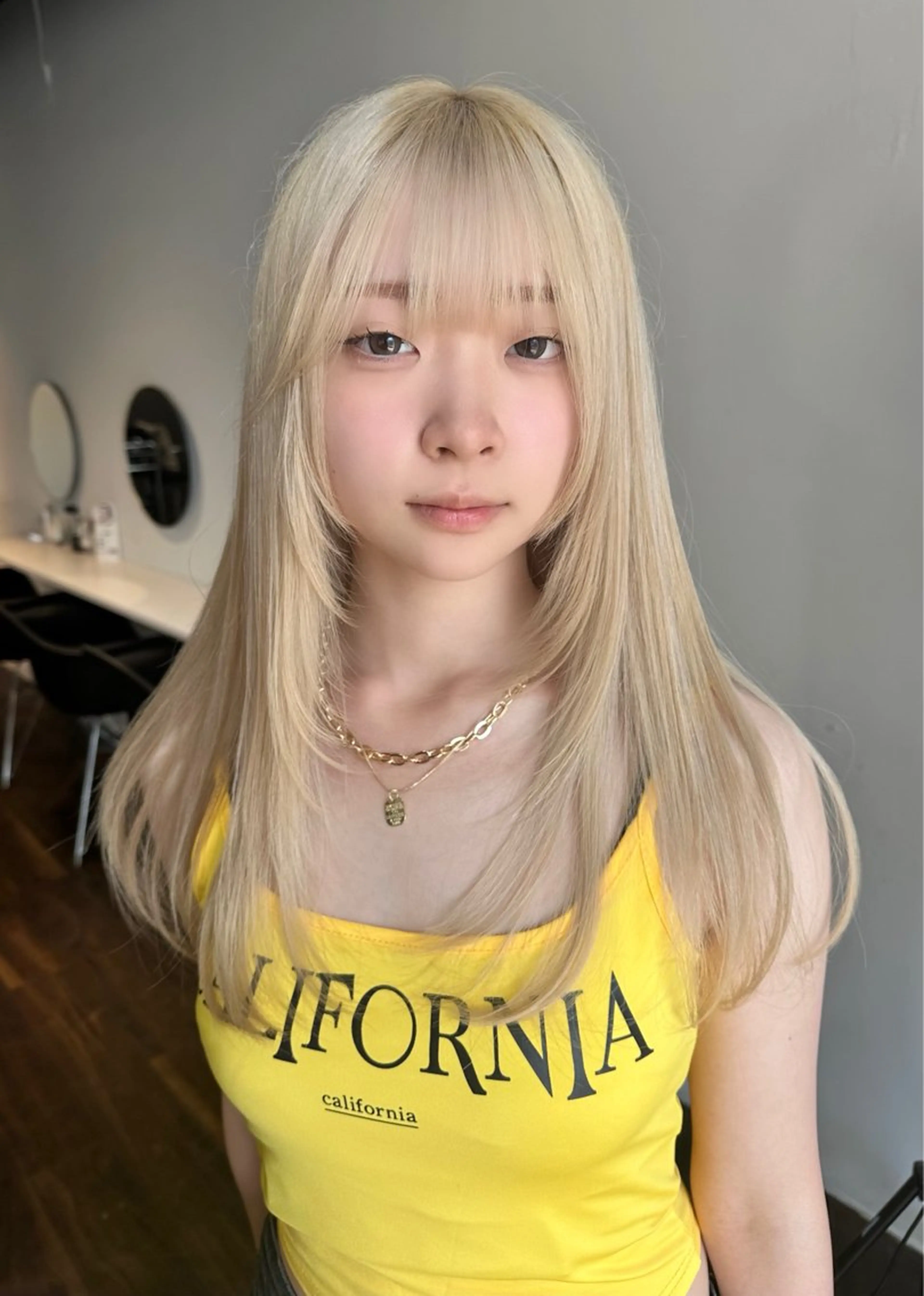 ロング カット トリートメント 艶髪カラー/レイヤ ー支持No.1renのヘアスタイル