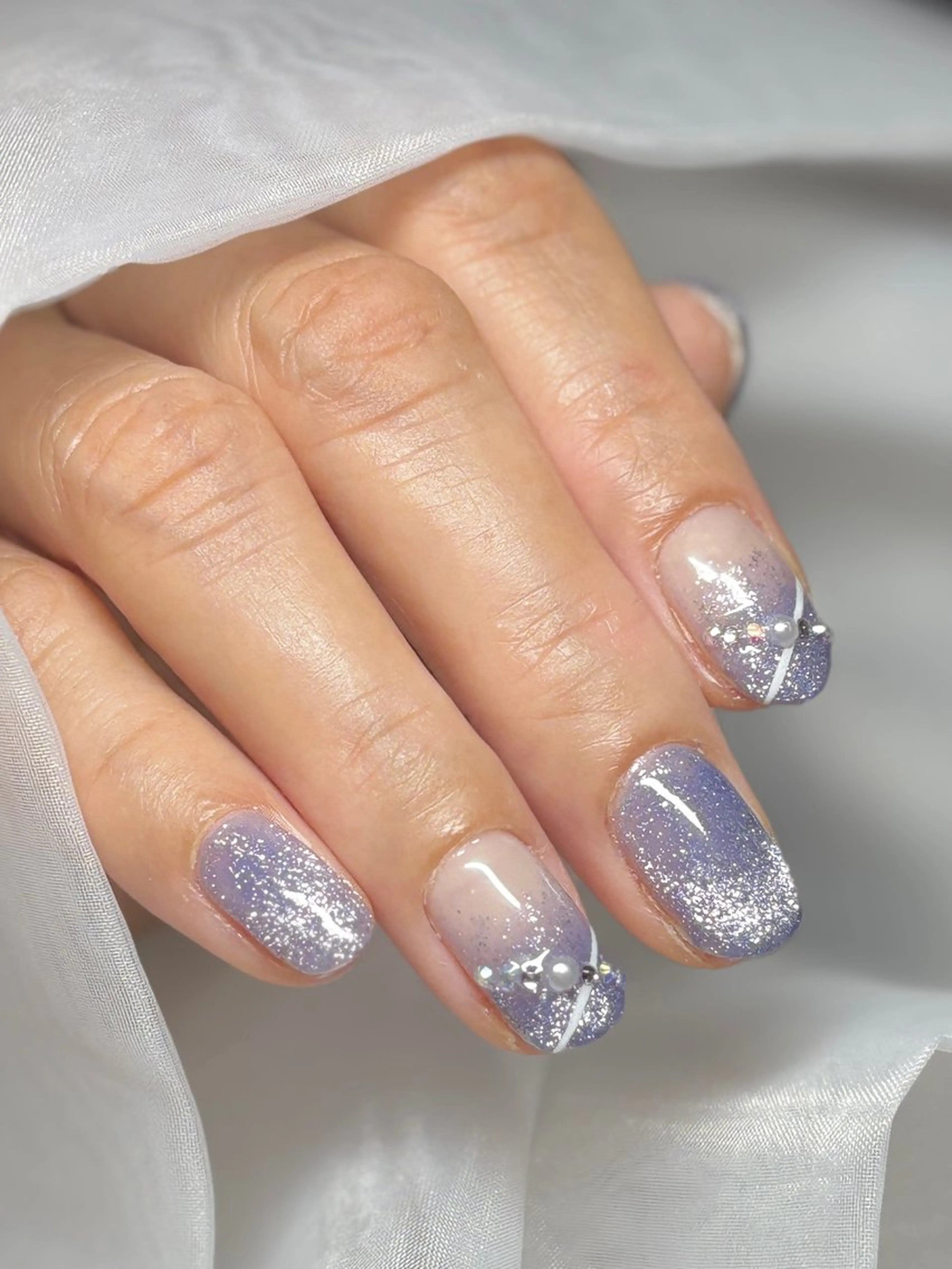 ［hand］オフ無し♡SILVAコース♡アート4本コース！相談しながらあなたらしい指先をお作り致します✨の写真