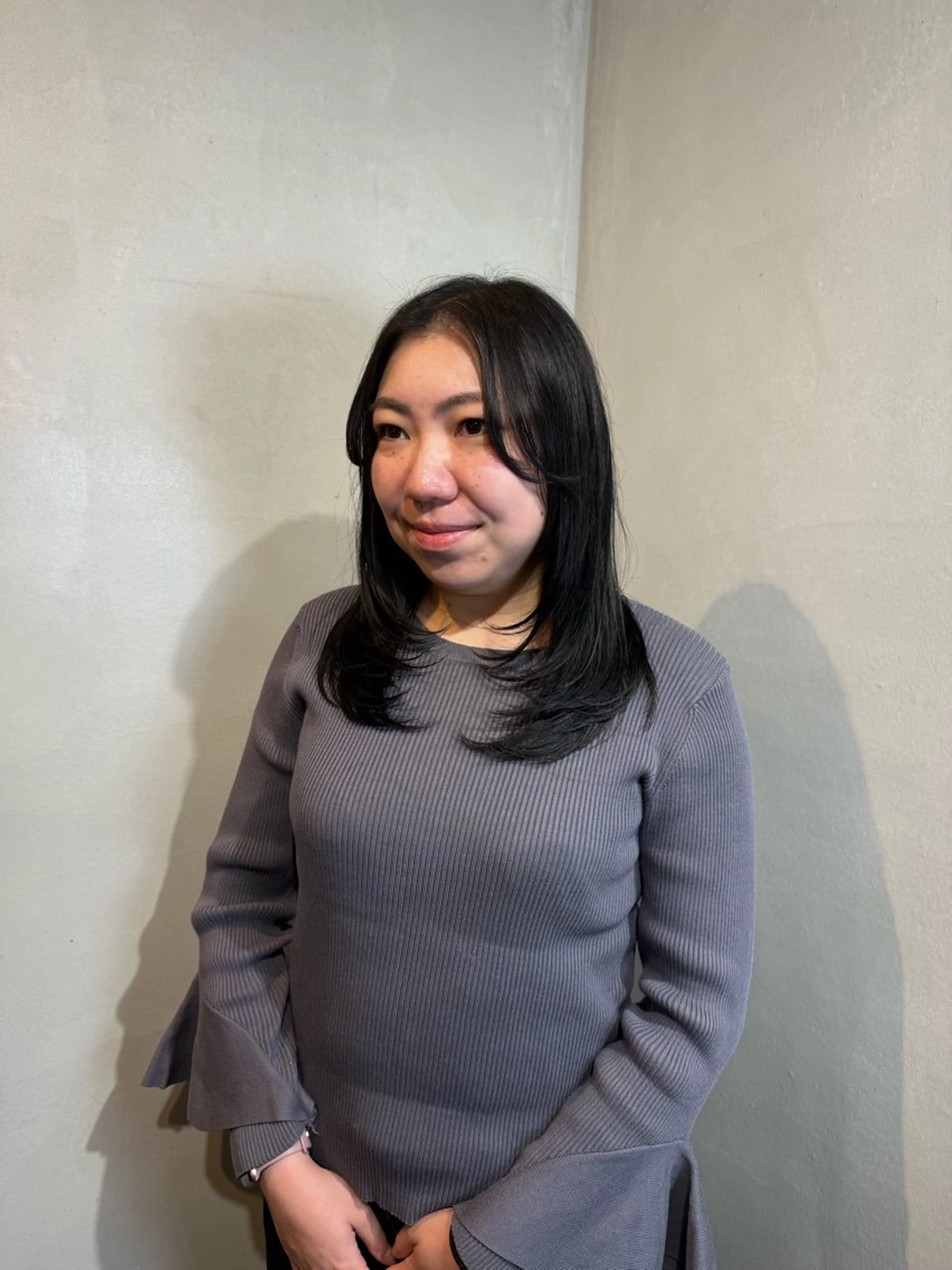 ミディアム レイヤーカット 💖ERI💖/酸性 ストレートNo.1のヘアスタイル