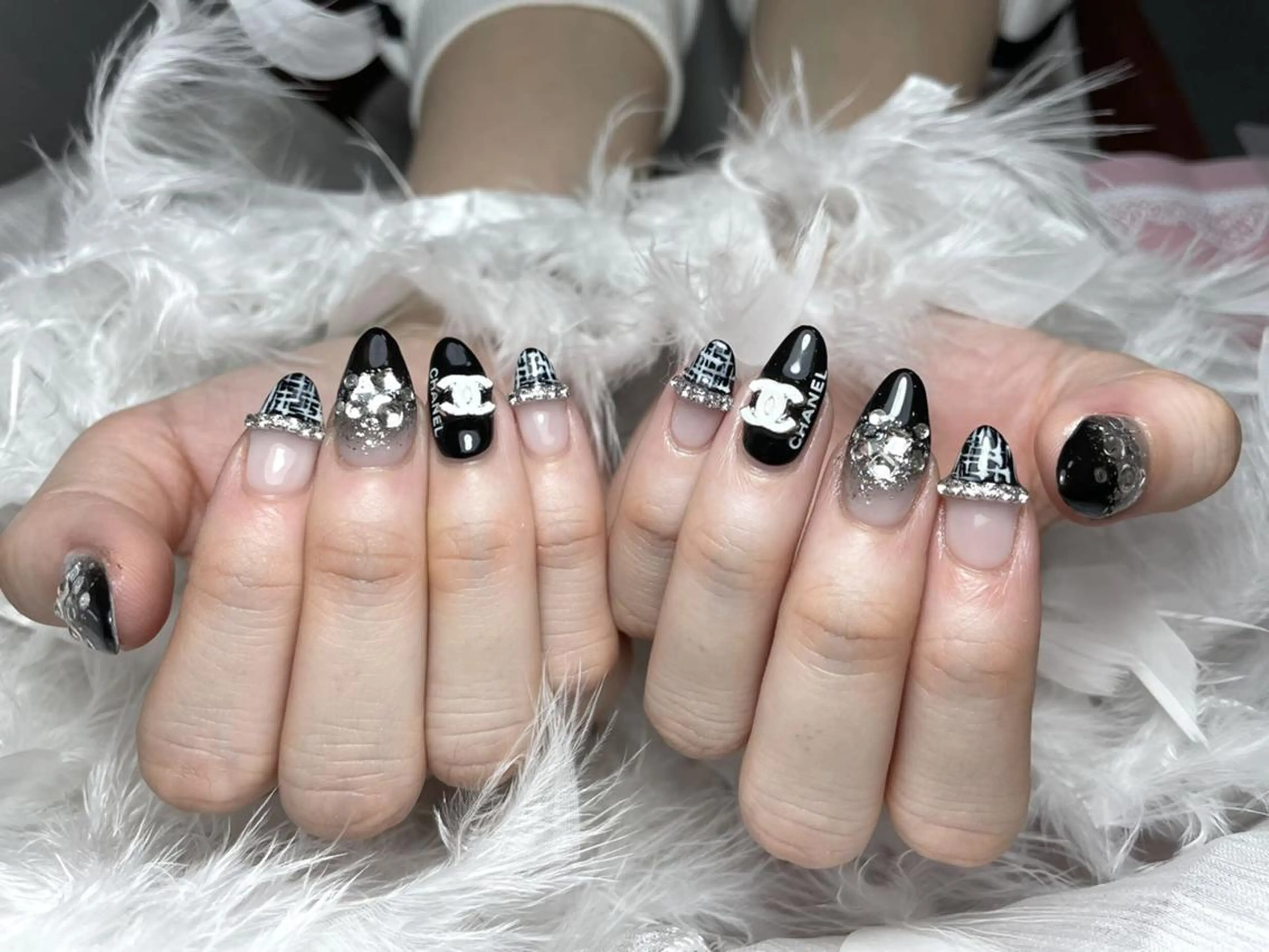 ネイル Diamond NAIL💝のネイルデザイン