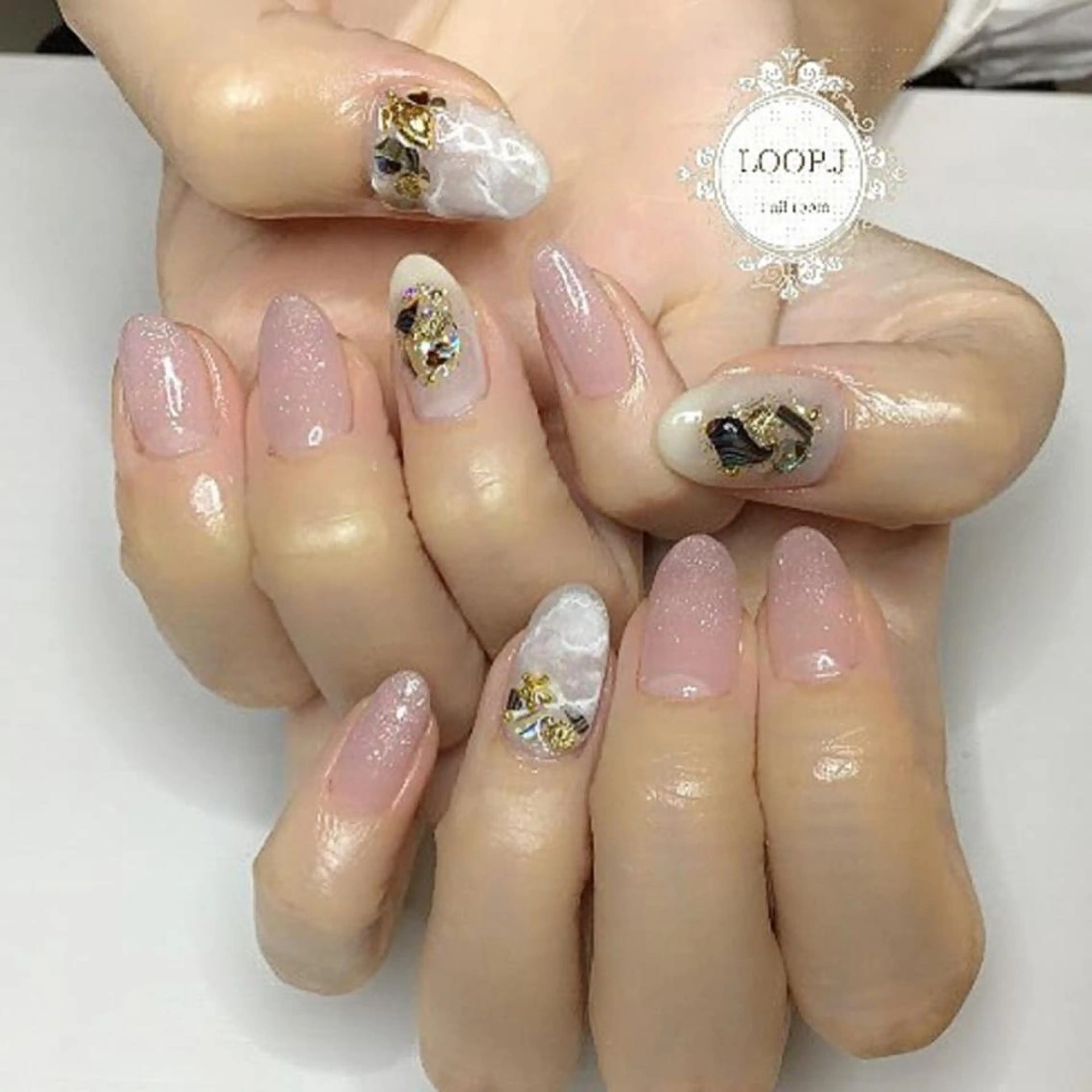 ネイル おおくぼ めぐみのネイルデザイン