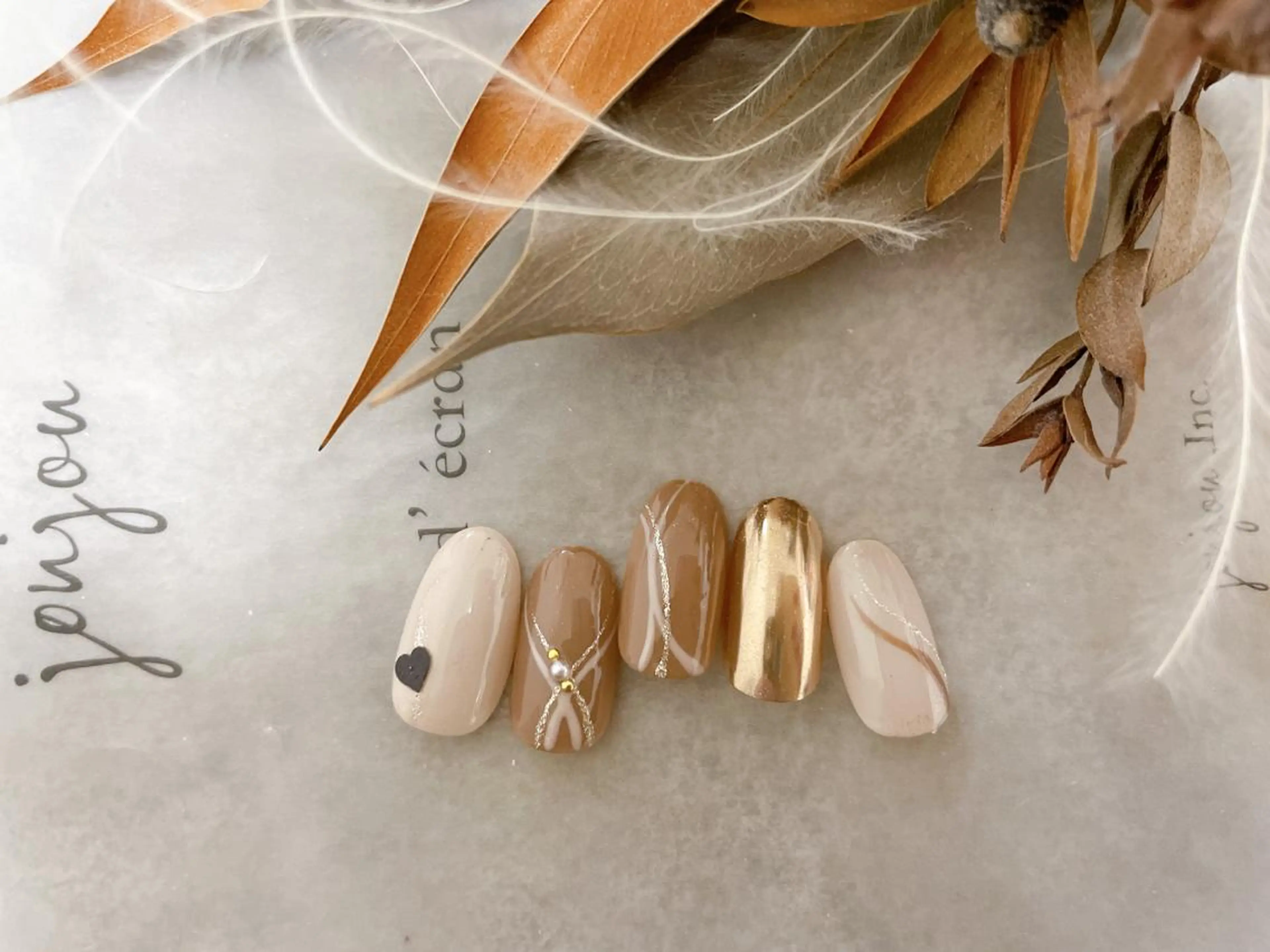 ネイル フットネイル ジェルネイル 韓国ネイル マグネットネイル ミラーネイル Mogu nail 二子玉川のネイルデザイン