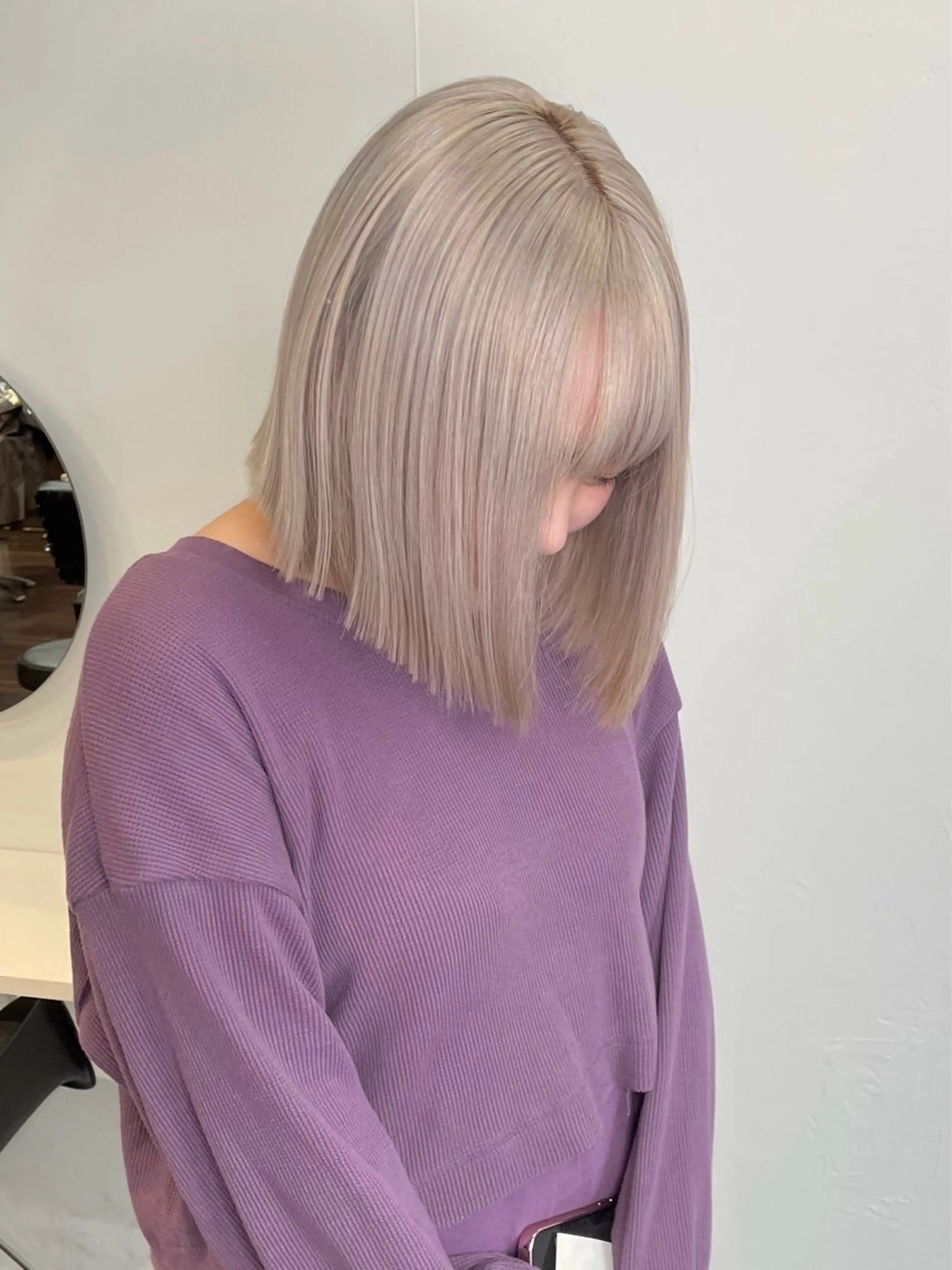 ミディアム カラー ヘアアレンジ ベージュカラー ブリーチ ダブルカラー グレージュ ミルクティーベージュ maoブリーチ無し 似合わせカラーのヘアスタイル