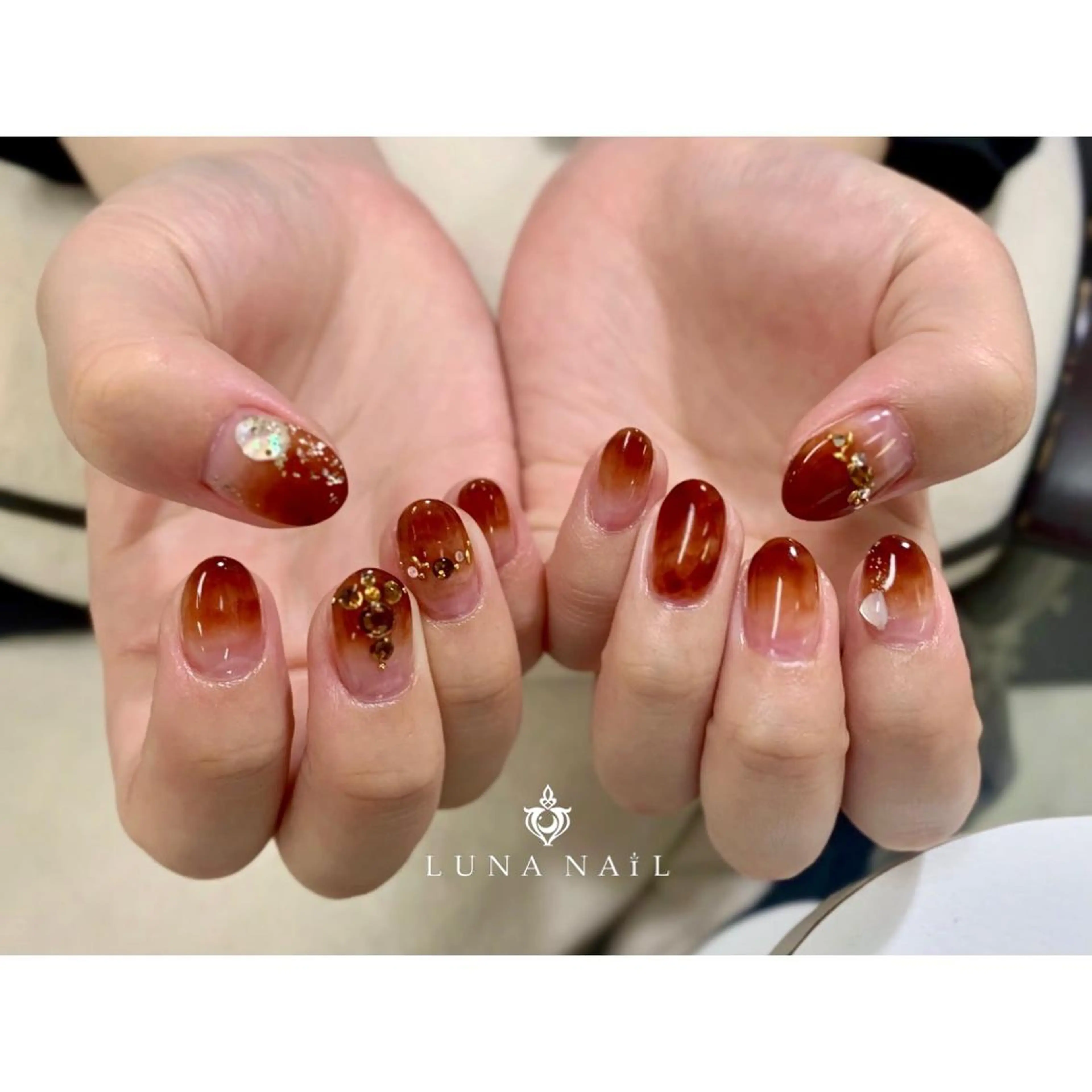 ネイル ハンドネイル アトリエ　ミモザ所属・いまむら あかりのネイルデザイン