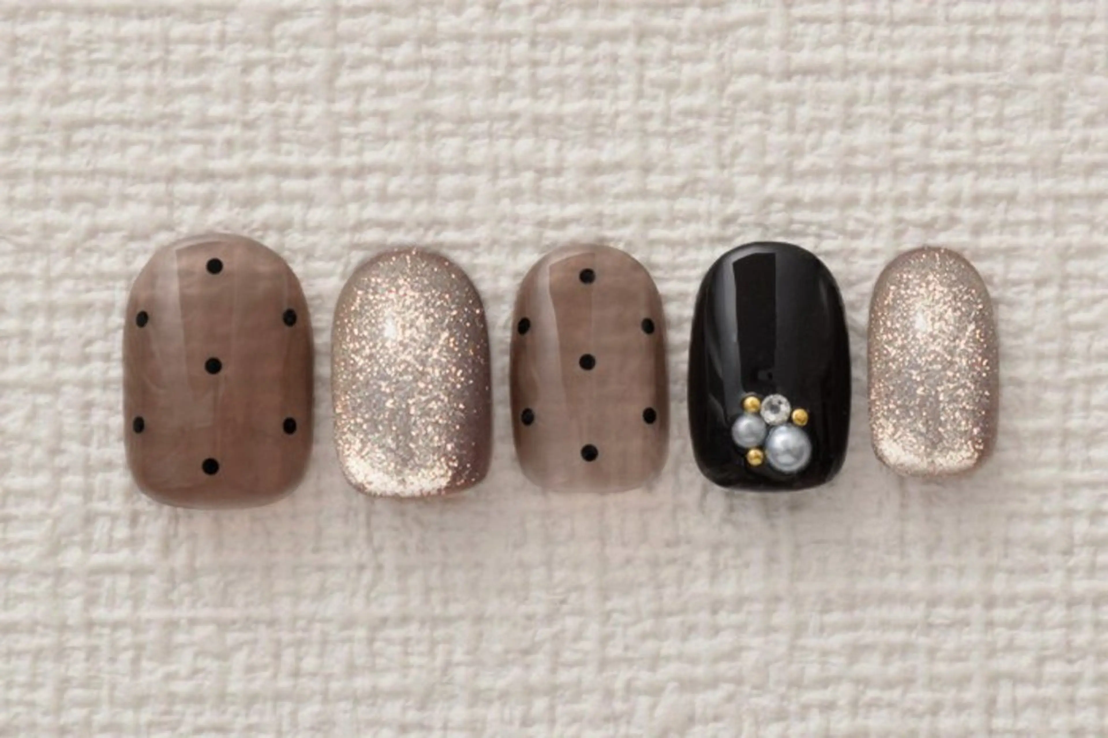 ネイル 長谷川 美穂のネイルデザイン