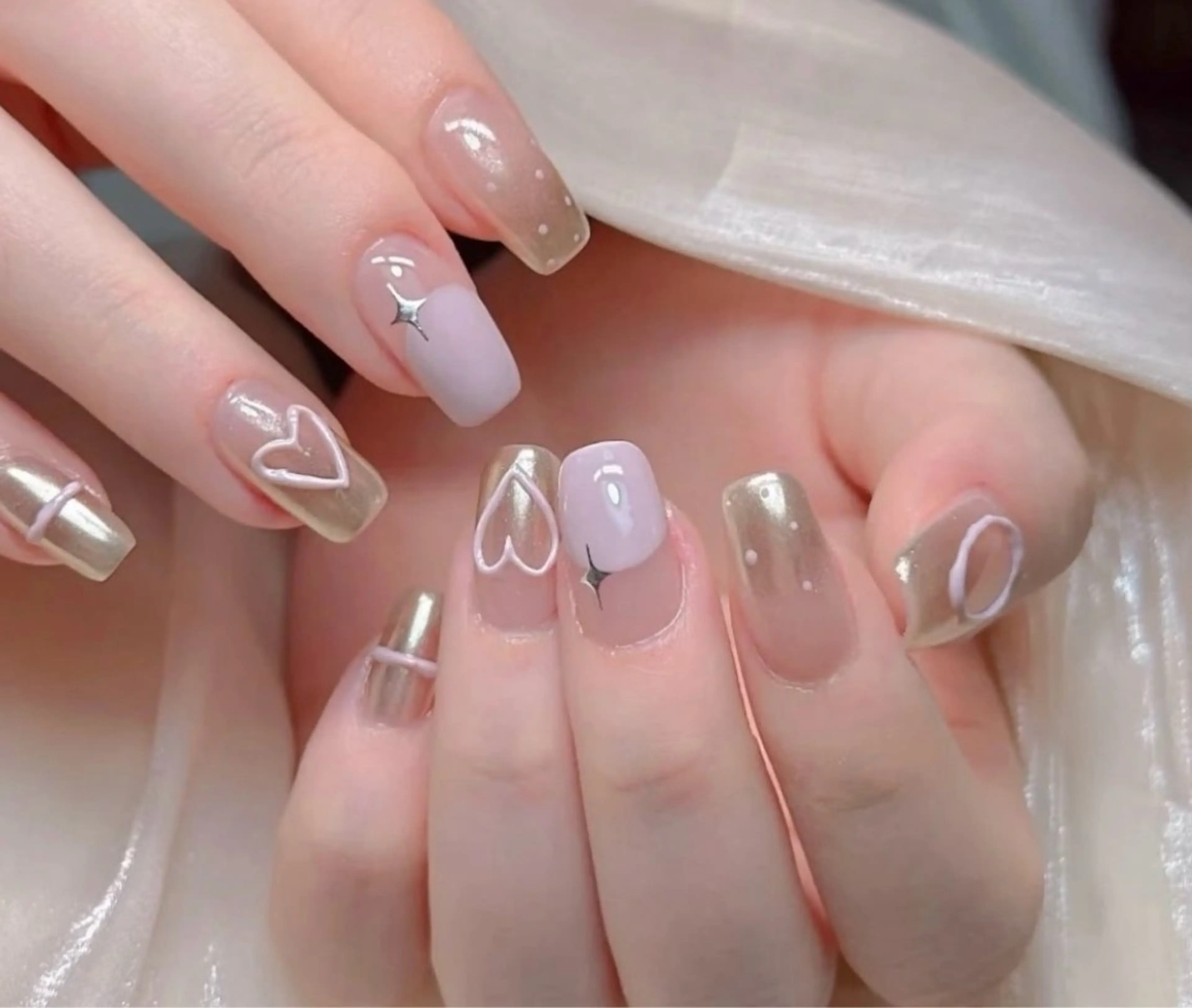 ネイル 陽菜 🦋のネイルデザイン