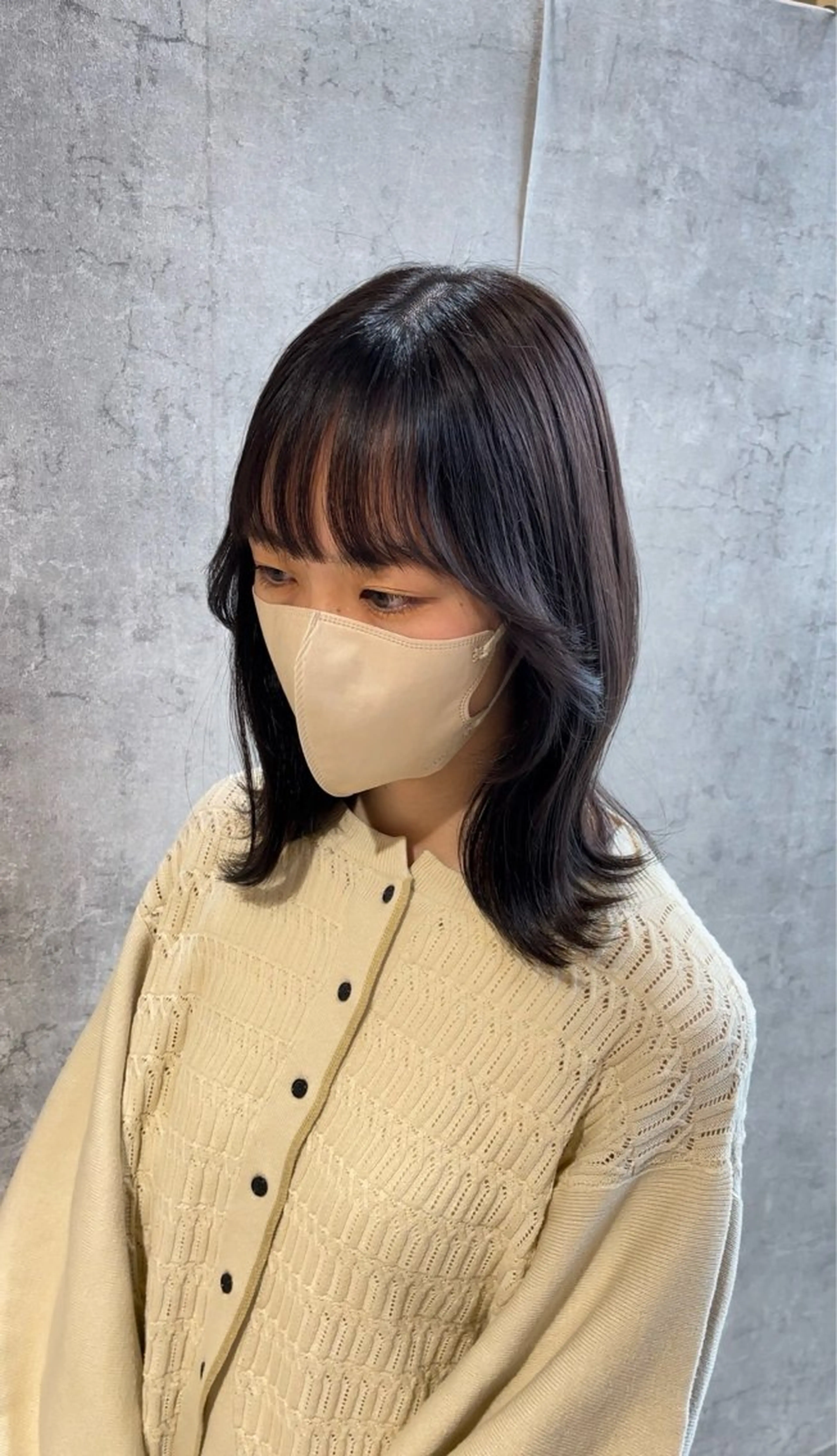 ミディアム Hirona 縮毛矯正/髪質改善のヘアスタイル