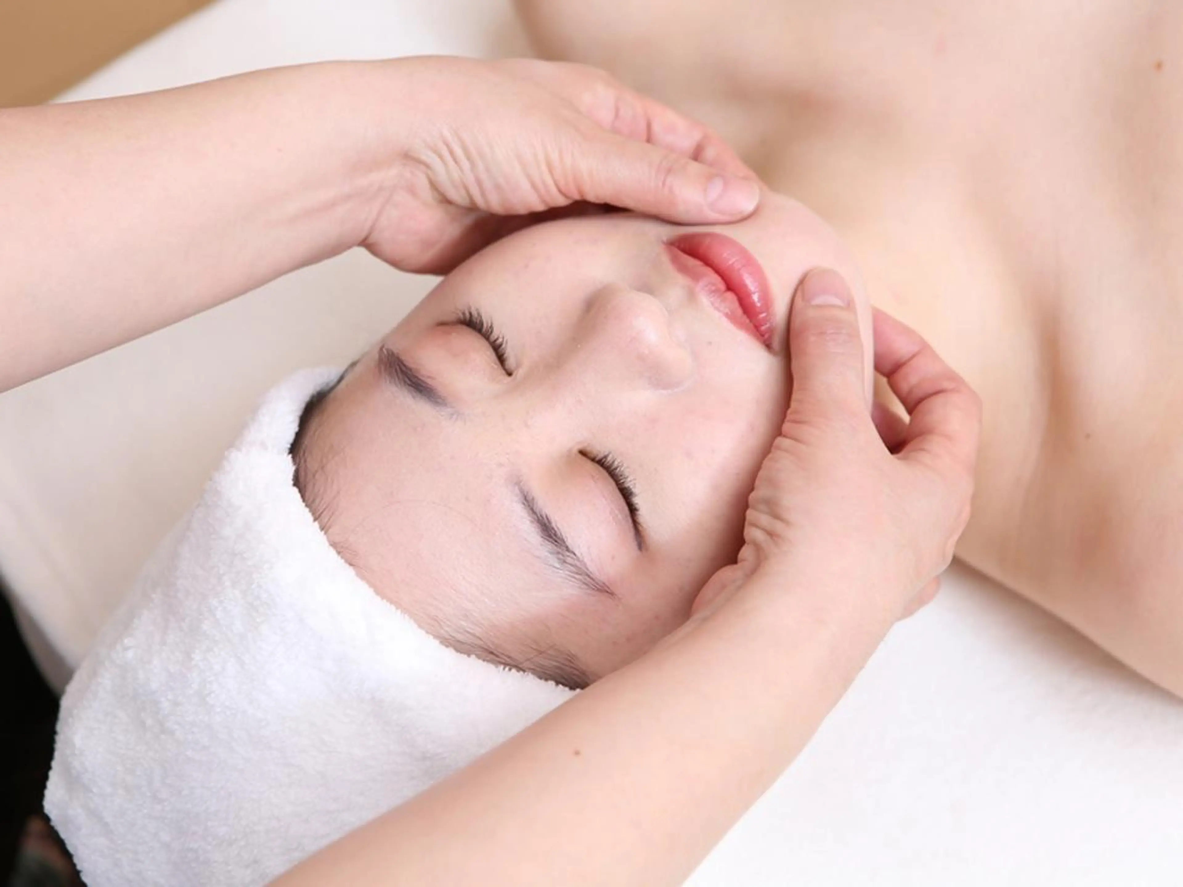 💟ご新規様限定お試しコース♪小顔コルギ45分💟人気の小顔コルギをお手軽に試し♪の写真