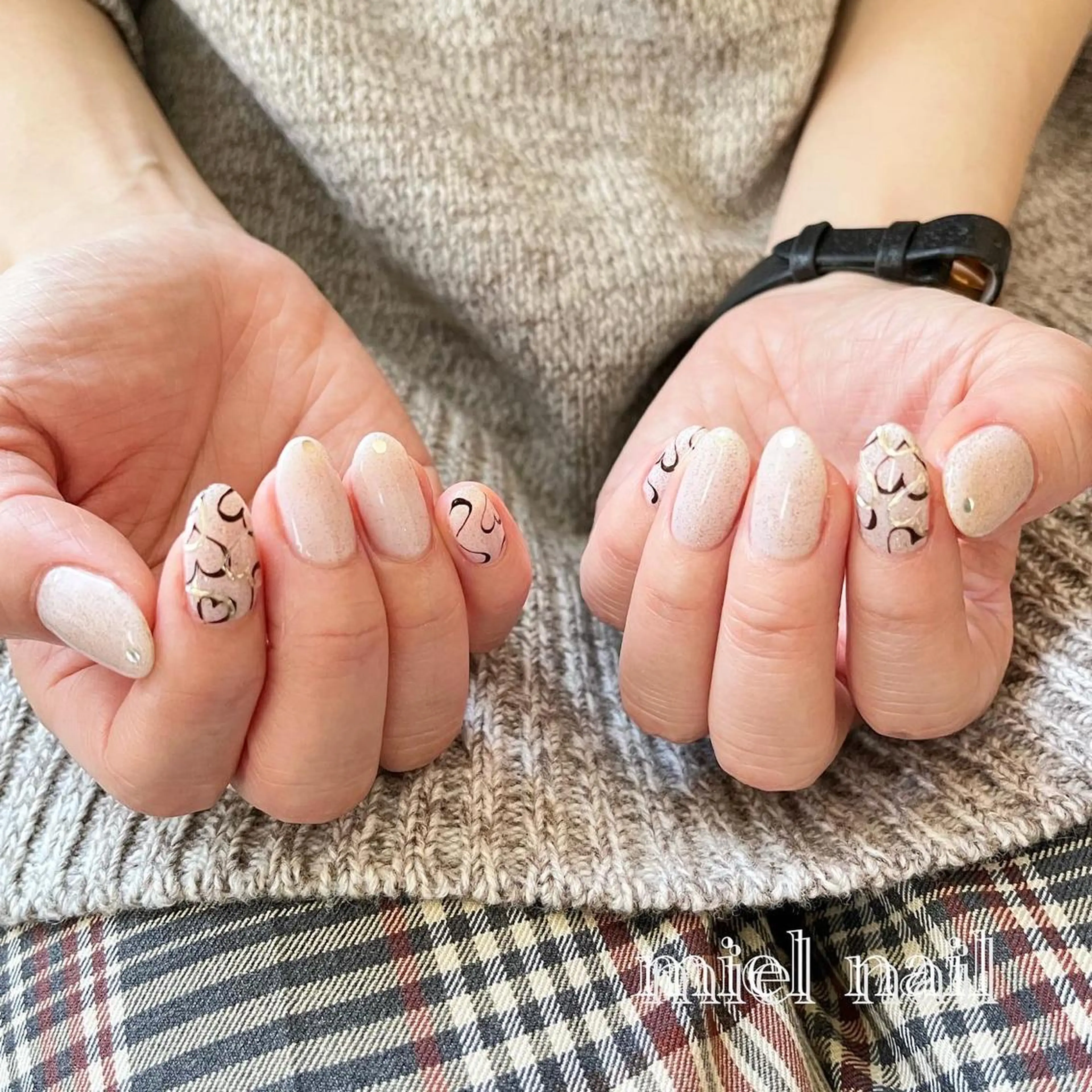 ネイル ハート ラメ(グリッター) ワンカラーネイル バレンタイン ハンドネイル miel nailのネイルデザイン
