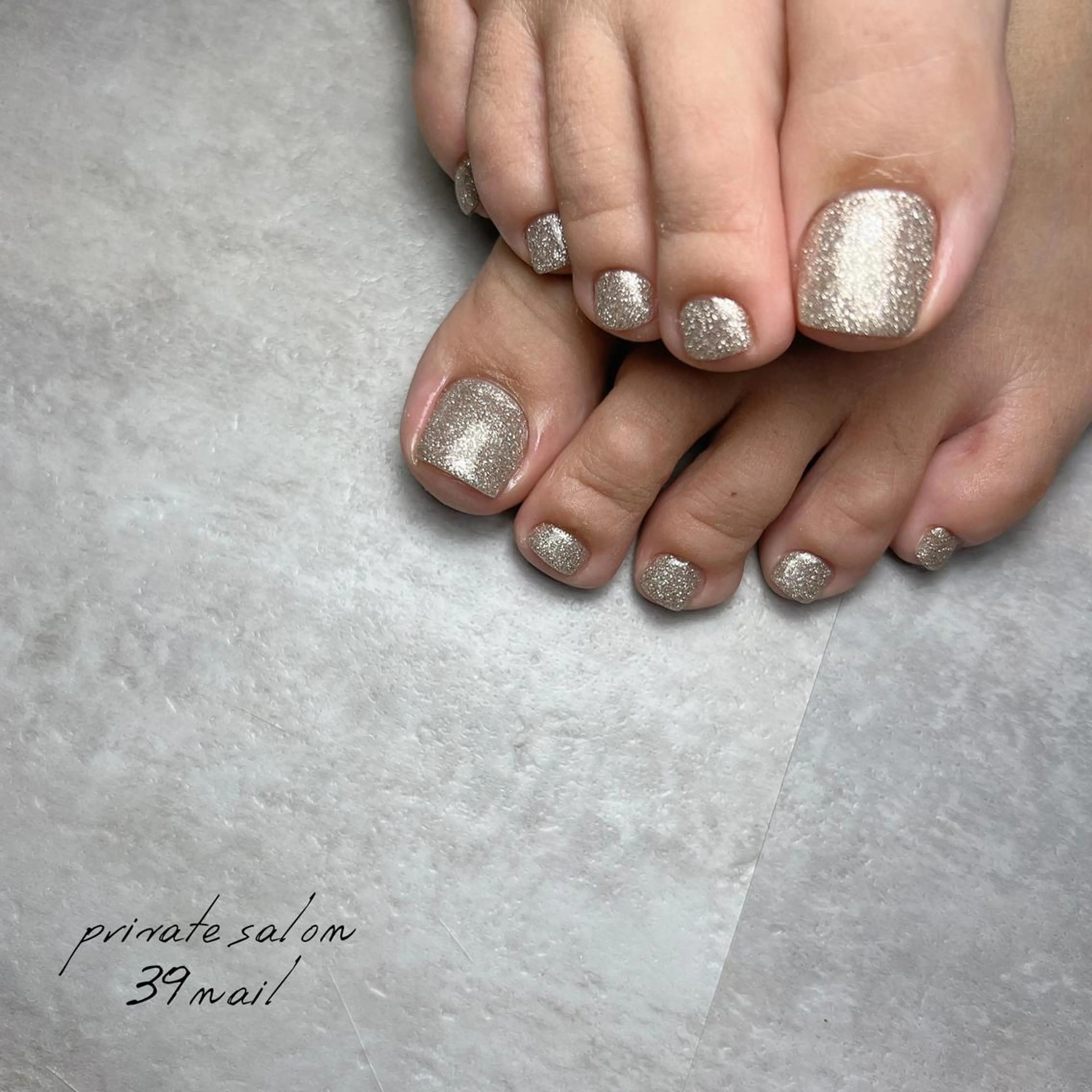 ミディアム ネイル ハンドネイル 京橋 【39nail】のネイルデザイン