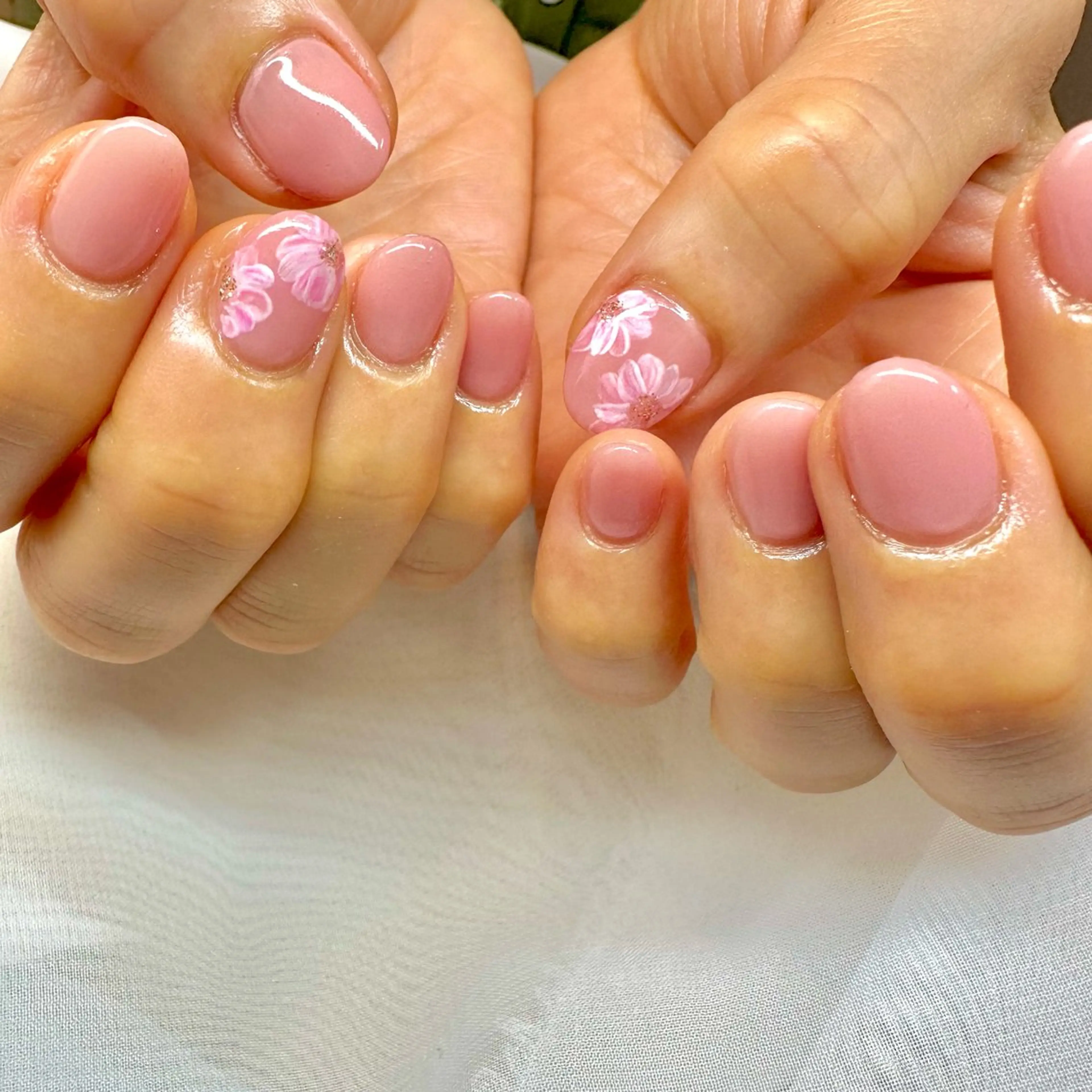 ネイル ハンドネイル フットネイル GéRanium Harukaのネイルデザイン