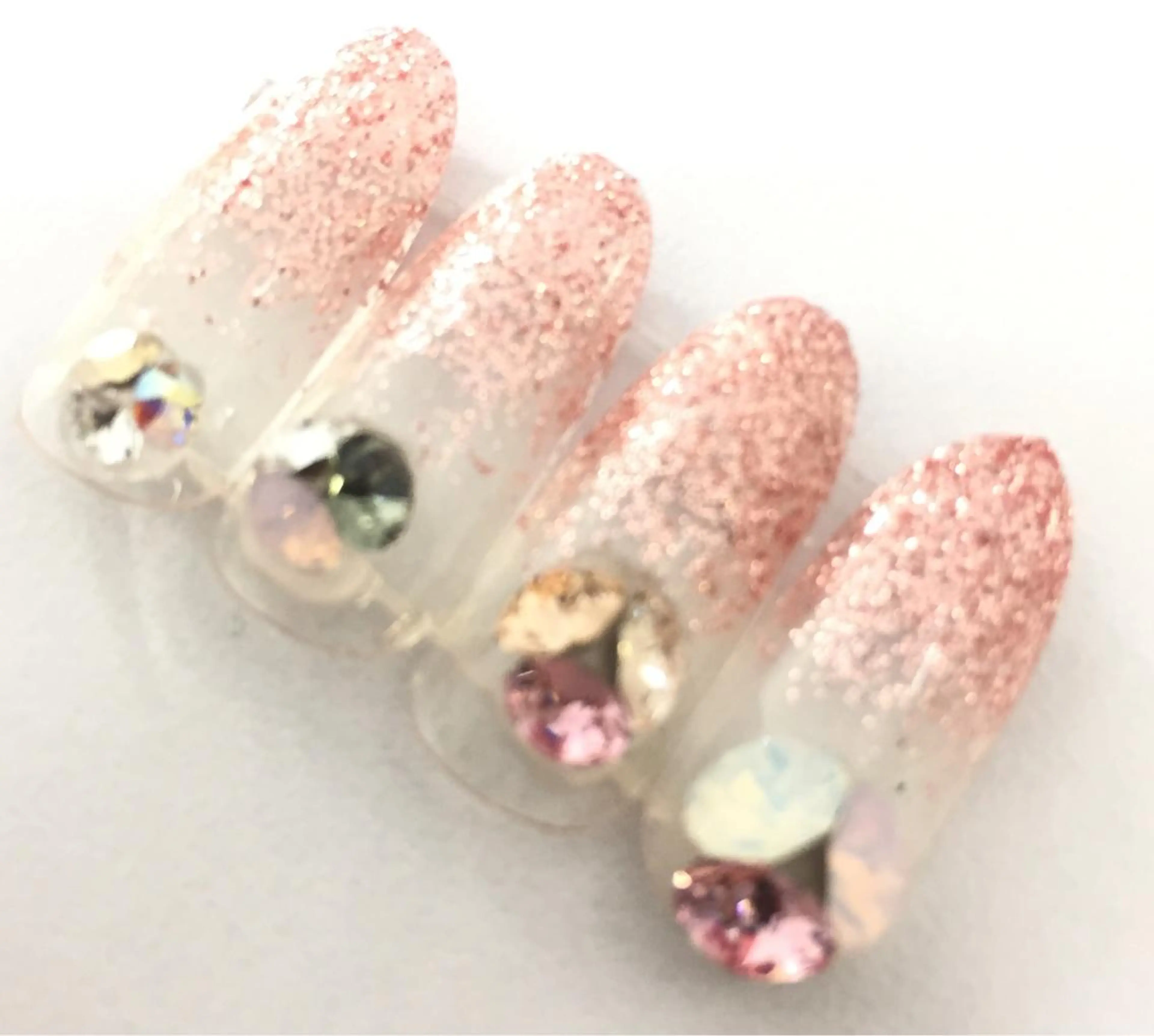 ネイル ストーンネイル パラジェル取扱サロン rosa nailのネイルデザイン