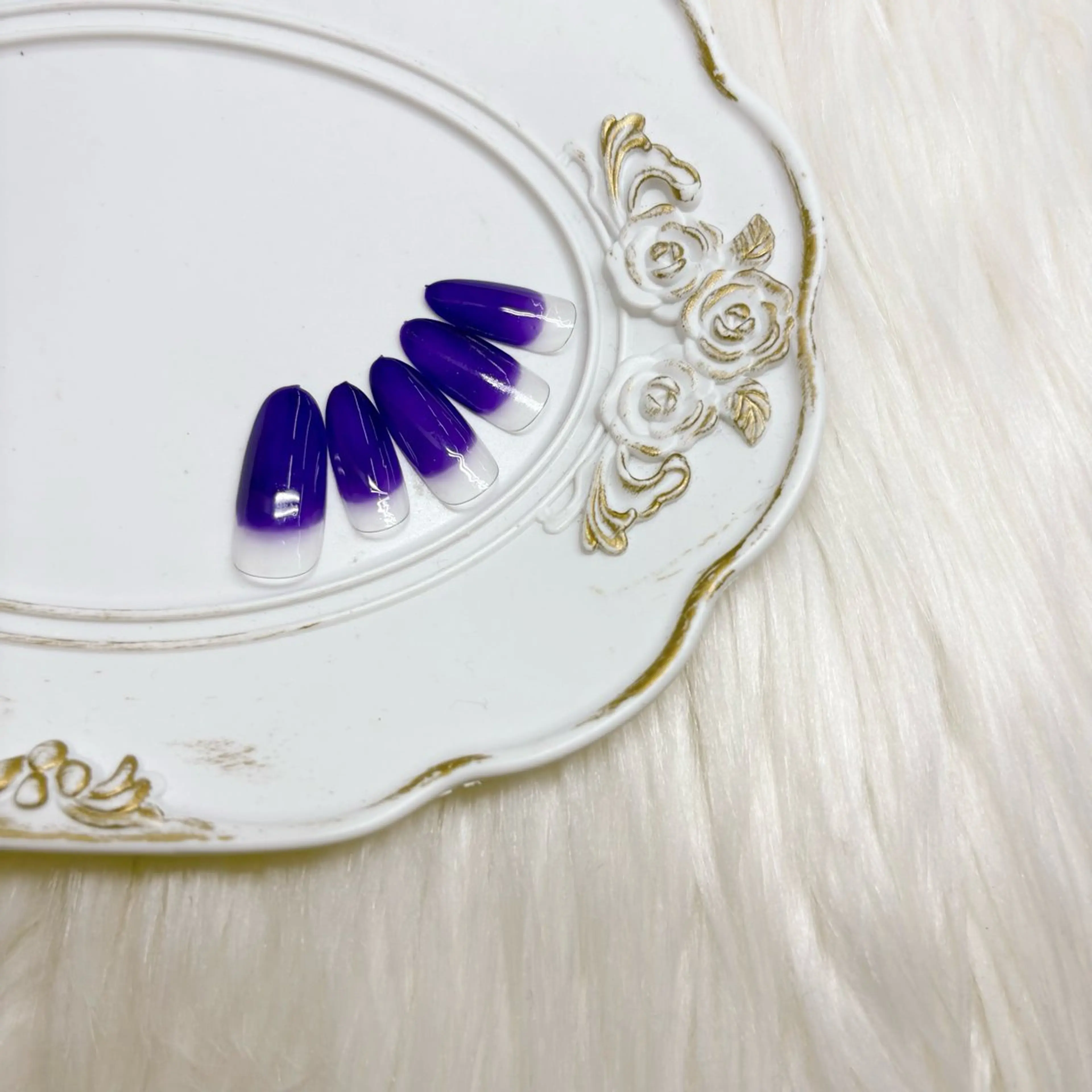 ネイル ワンカラーネイル エリクサーネイル池袋店所属・エリクサーネイル池袋 師井のネイルデザイン