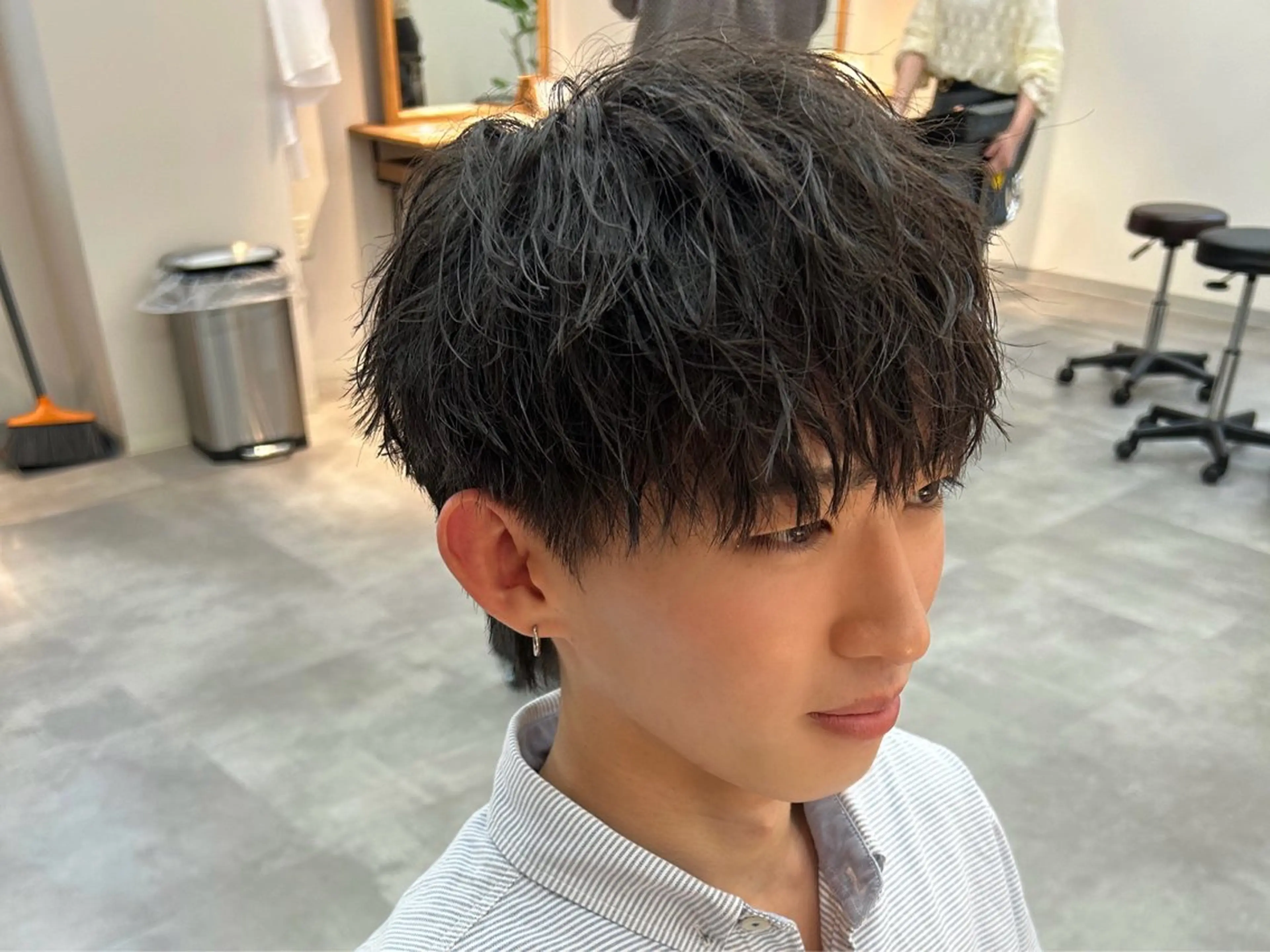 パーマ メンズ ダウンパーマ カルマパーマ メンズ韓国風 メンズパーマ ニュアンスパーマ 【メンズ韓国ヘア 千葉駅/カルマパーマのヘアスタイル