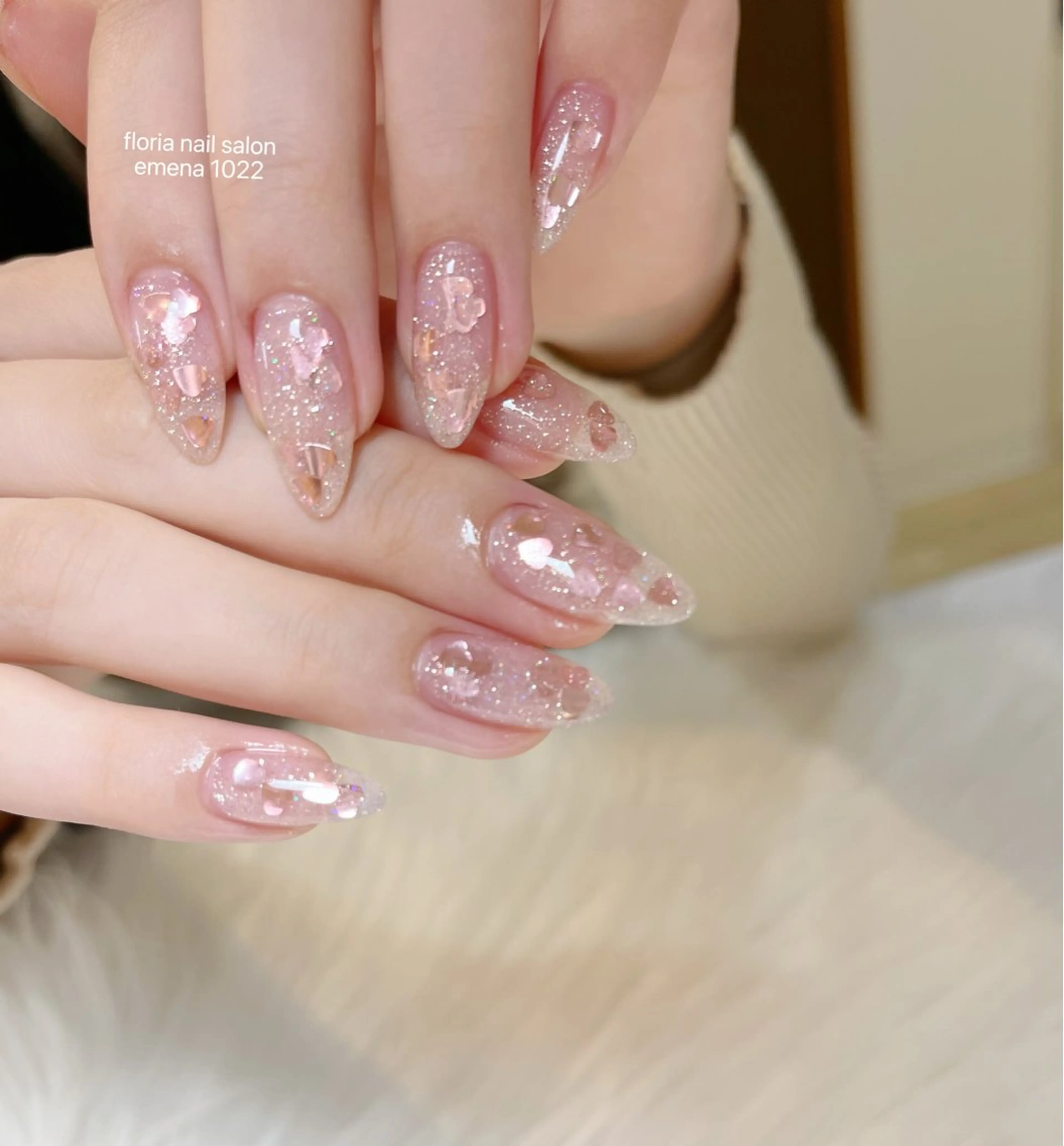 ネイル 持ち込み ハンドネイル Floria ユイのネイルデザイン