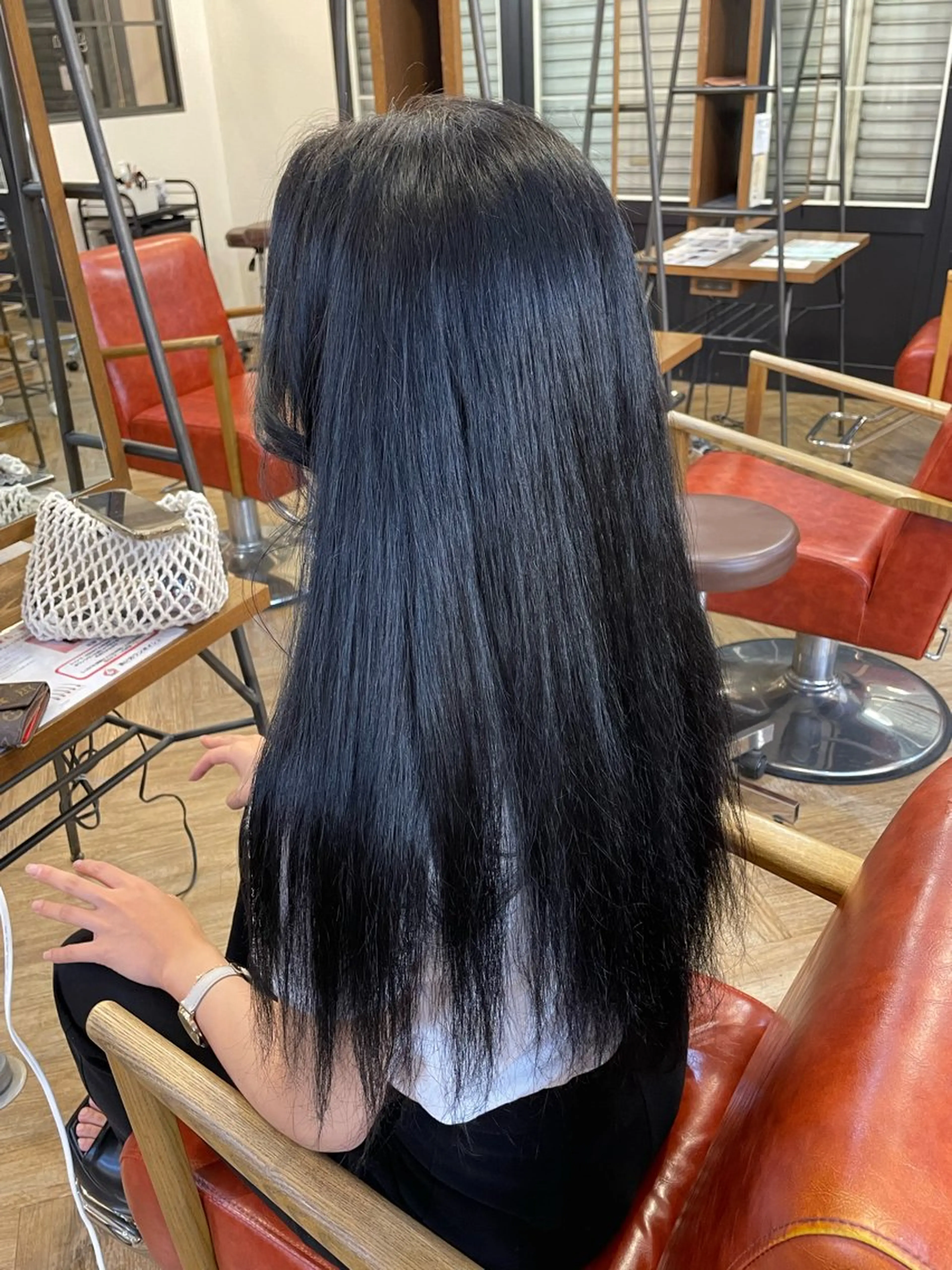 ロング gem by HAIR TIME所属・飯田 莉穂のヘアスタイル