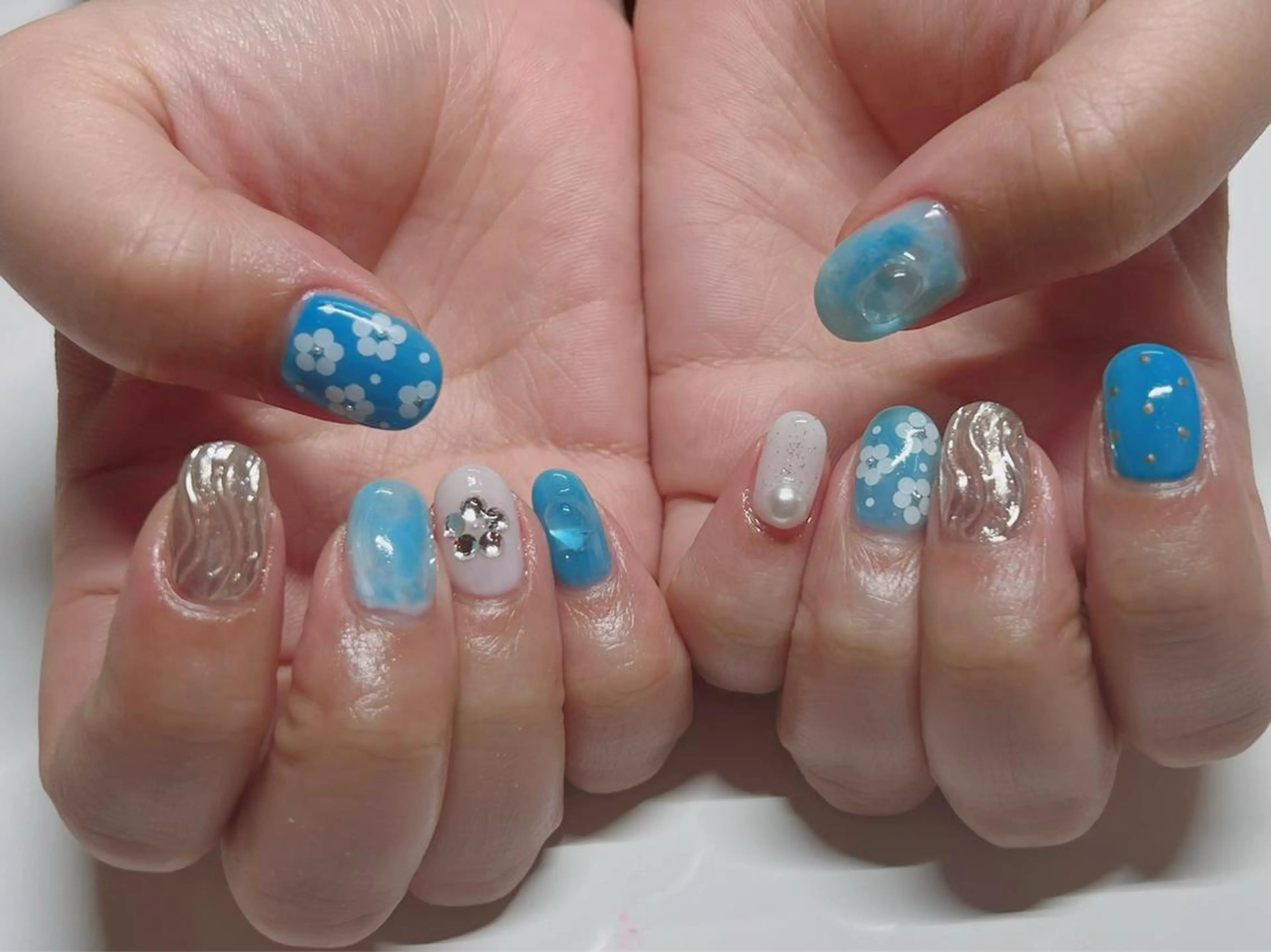 ネイル ハンドネイル IRAS所属・IRAS..nail ＥＲＩＫＡのネイルデザイン