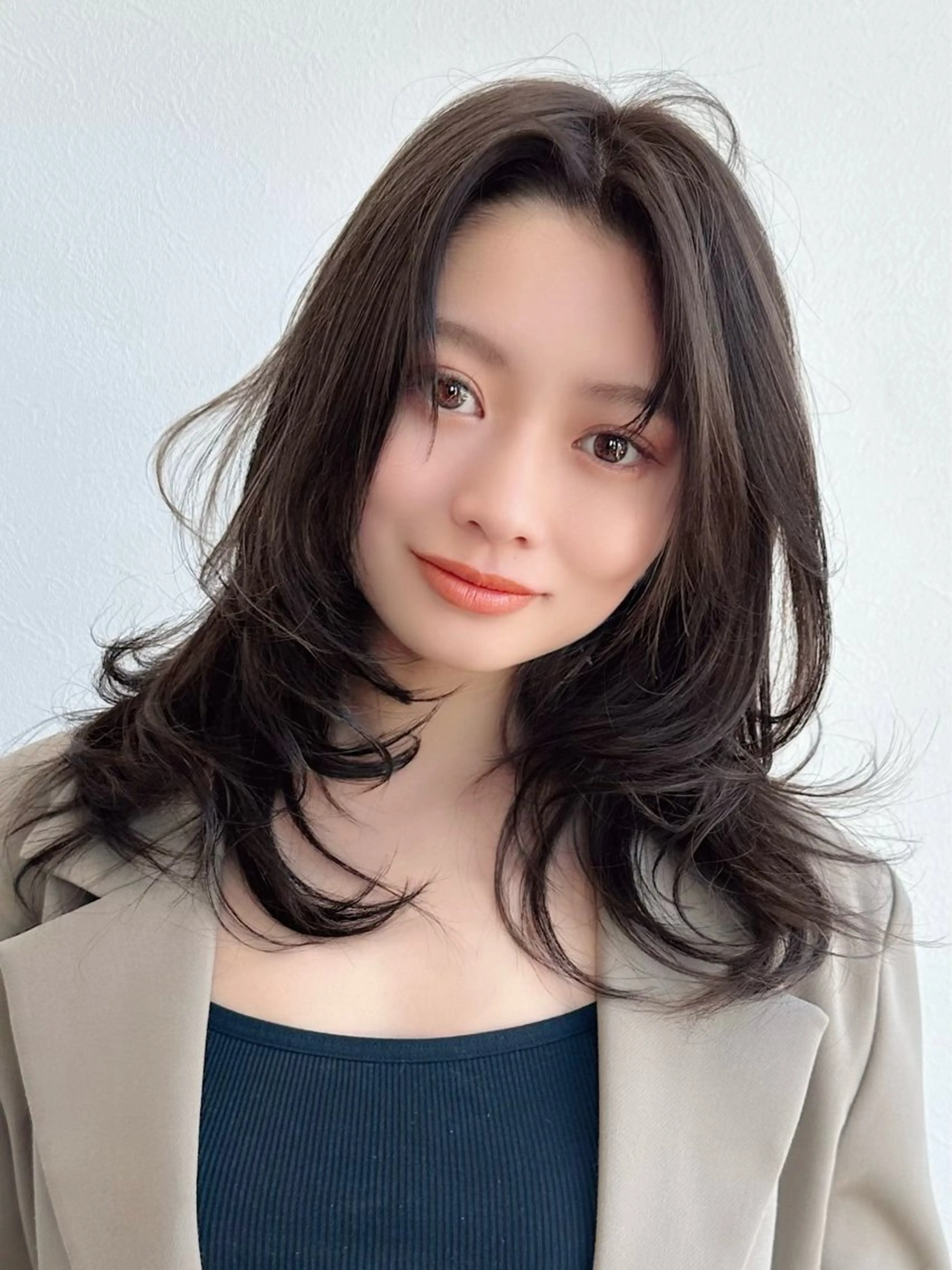 ミディアム レイヤーカット カット ヘアカラー KURO/韓国ヘア /レイヤーカットのヘアスタイル