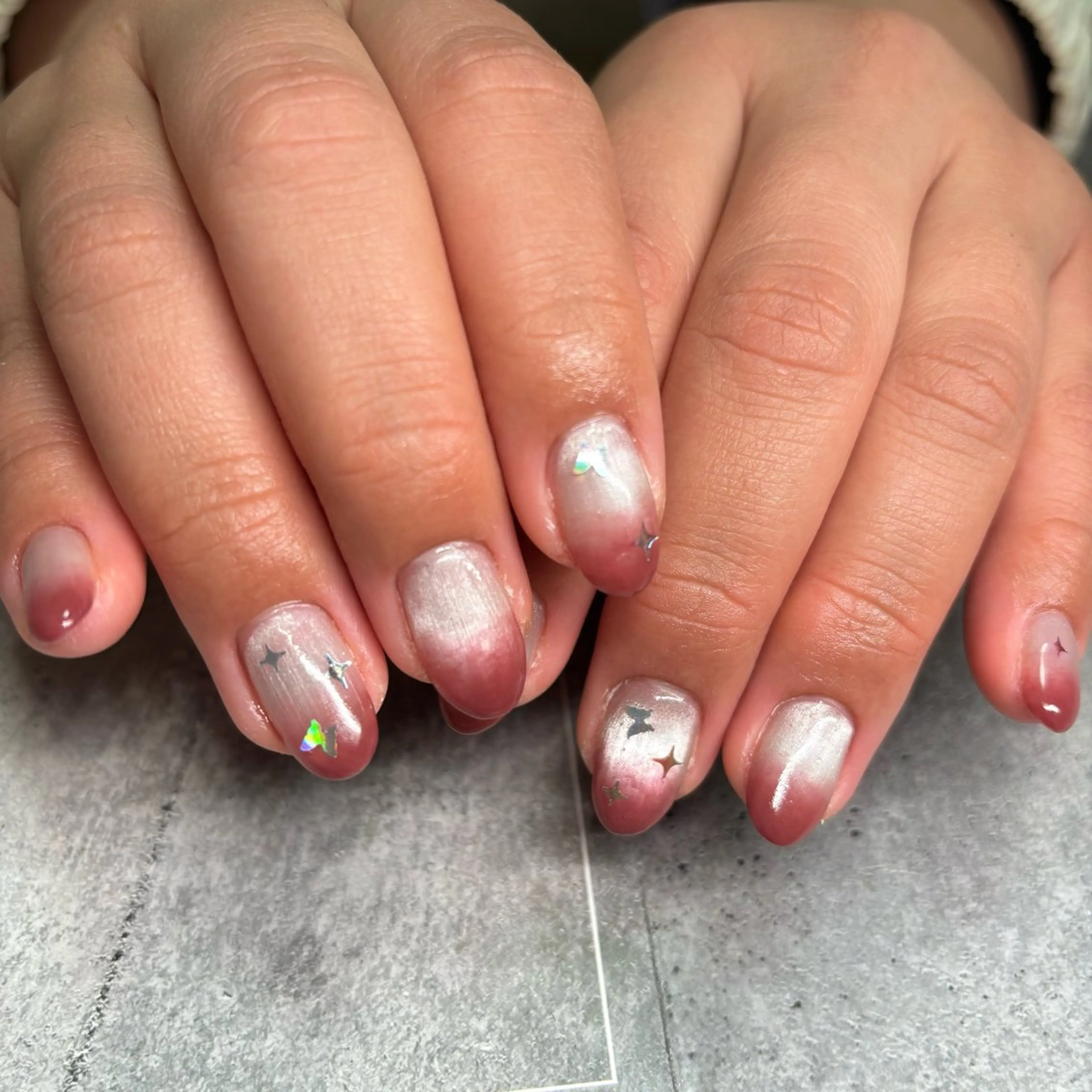 ネイル マグネットネイル ハンドネイル RE💟N.NAIL ラテン系お姉さんのネイルデザイン