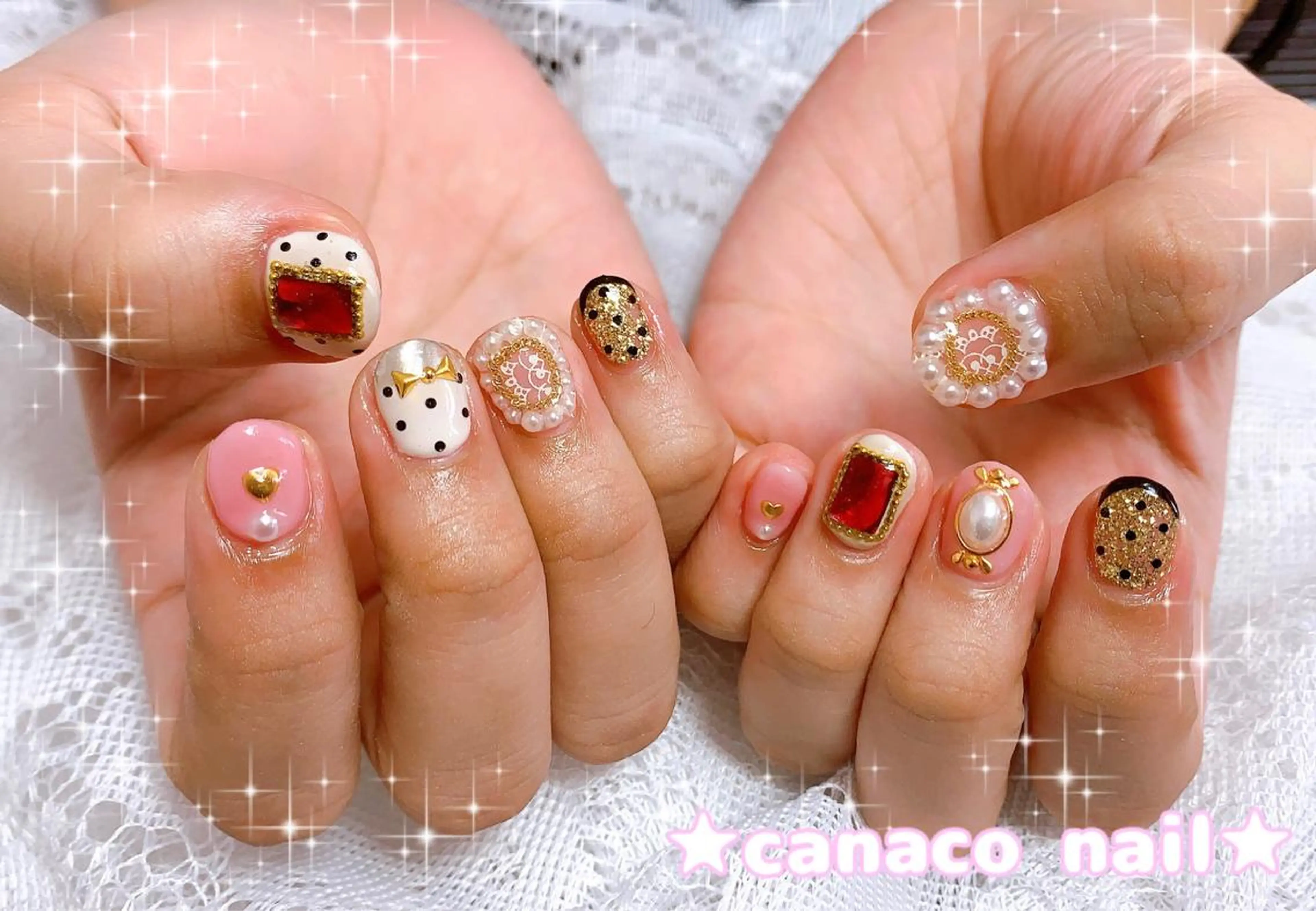 ネイル アートネイル ドット ジェルネイル パラジェル ストーンネイル ハンドネイル ハンドケア Felice所属・ベテランネイル cnc  nailのネイルデザイン