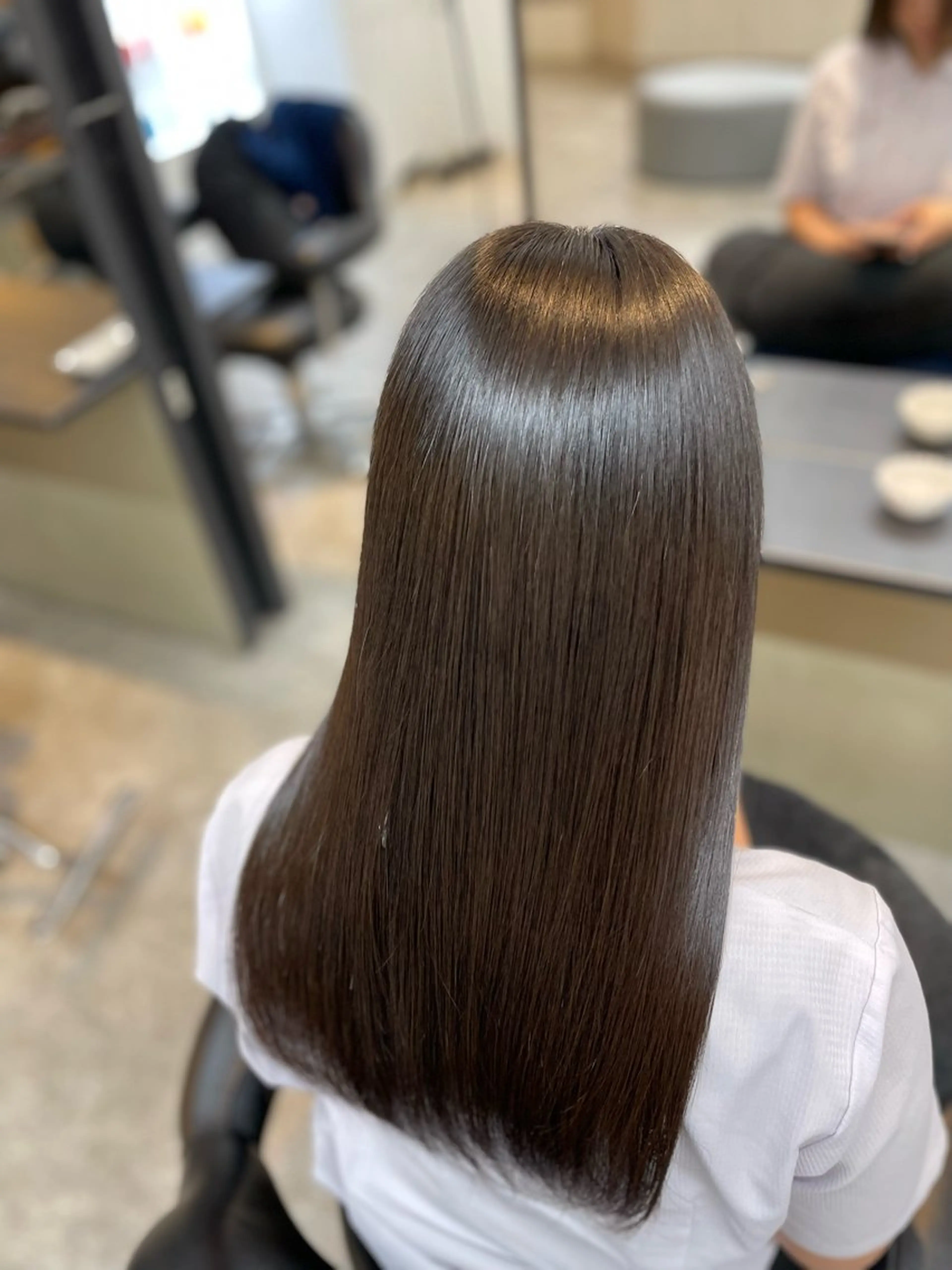 ロング 髪質改善 岩城 唯奈のマツエク・マツパデザイン