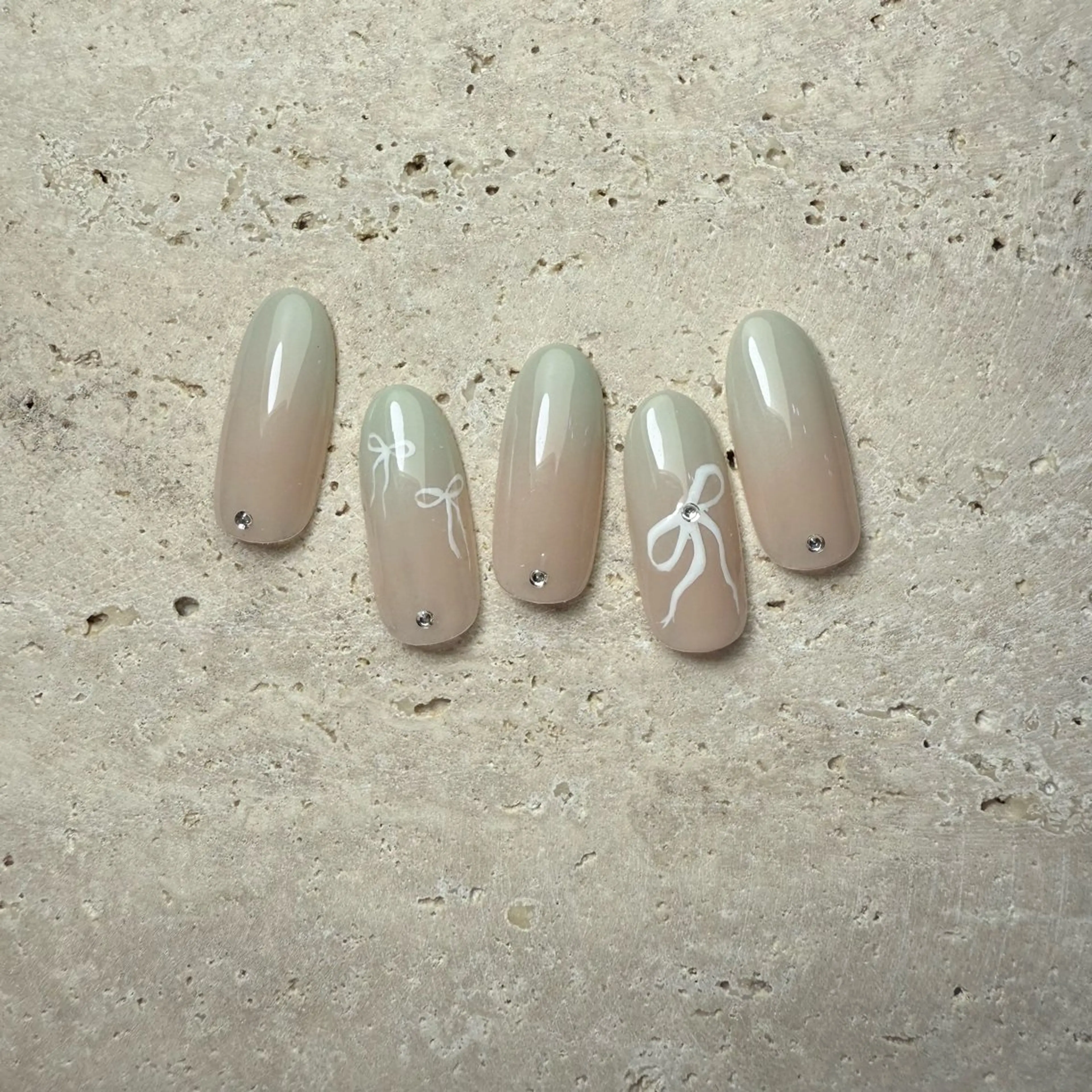 ネイル ハンドネイル elche SHOKOのネイルデザイン