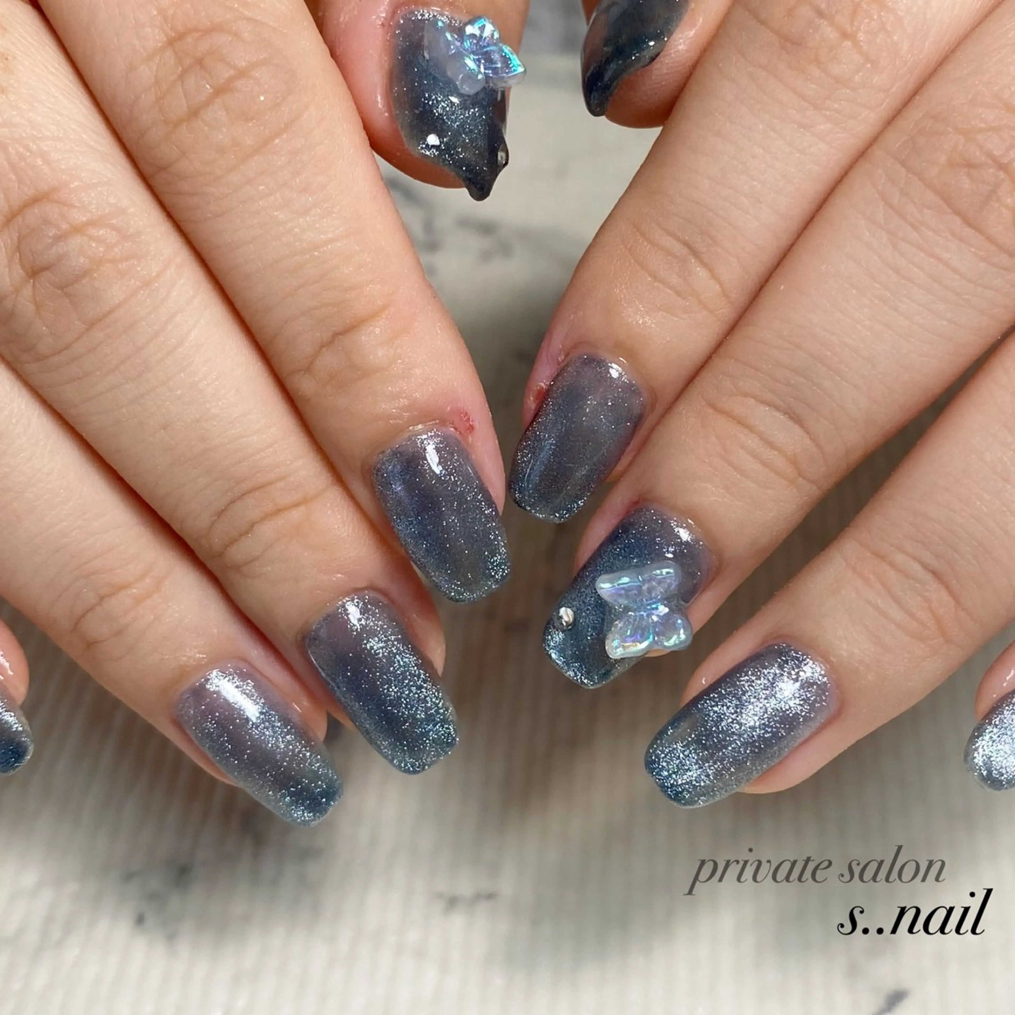 ネイル マグネットネイル ワンカラーネイル ハンドネイル フットネイル s..nail / MORITAのネイルデザイン