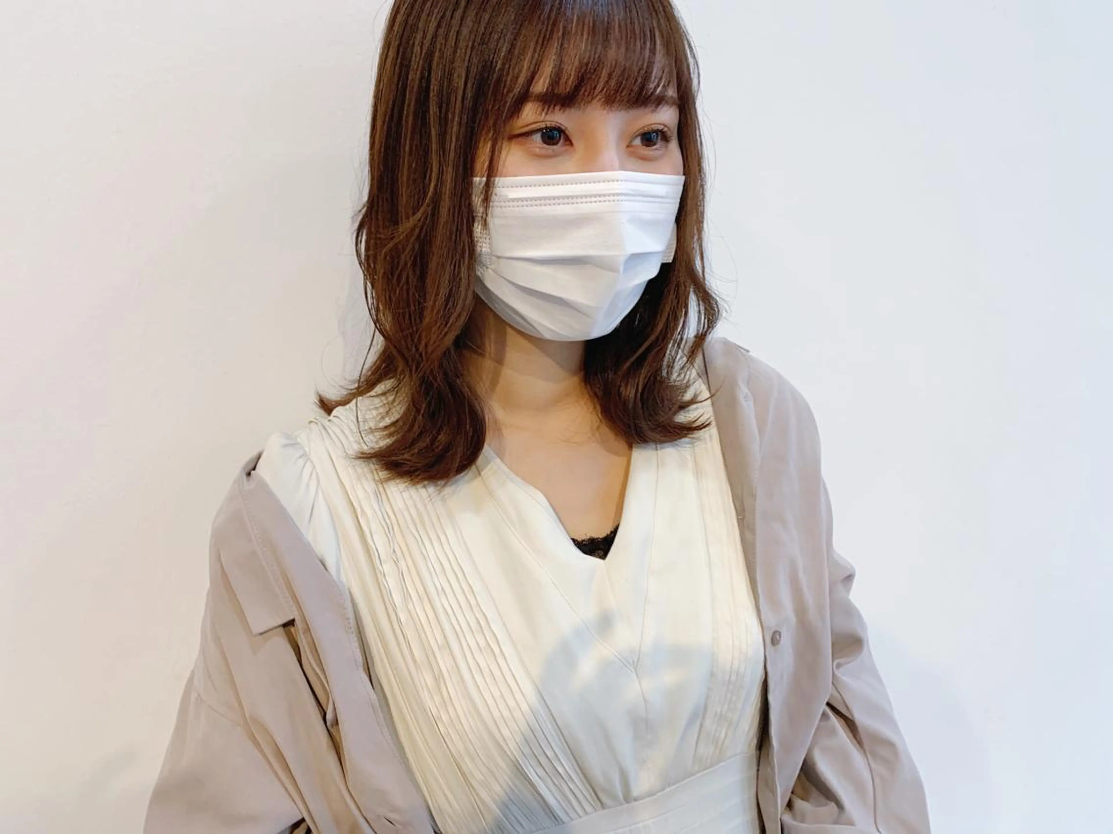 ミディアム カット 縮毛矯正 トリートメント タカハシ ハヤトのヘアスタイル