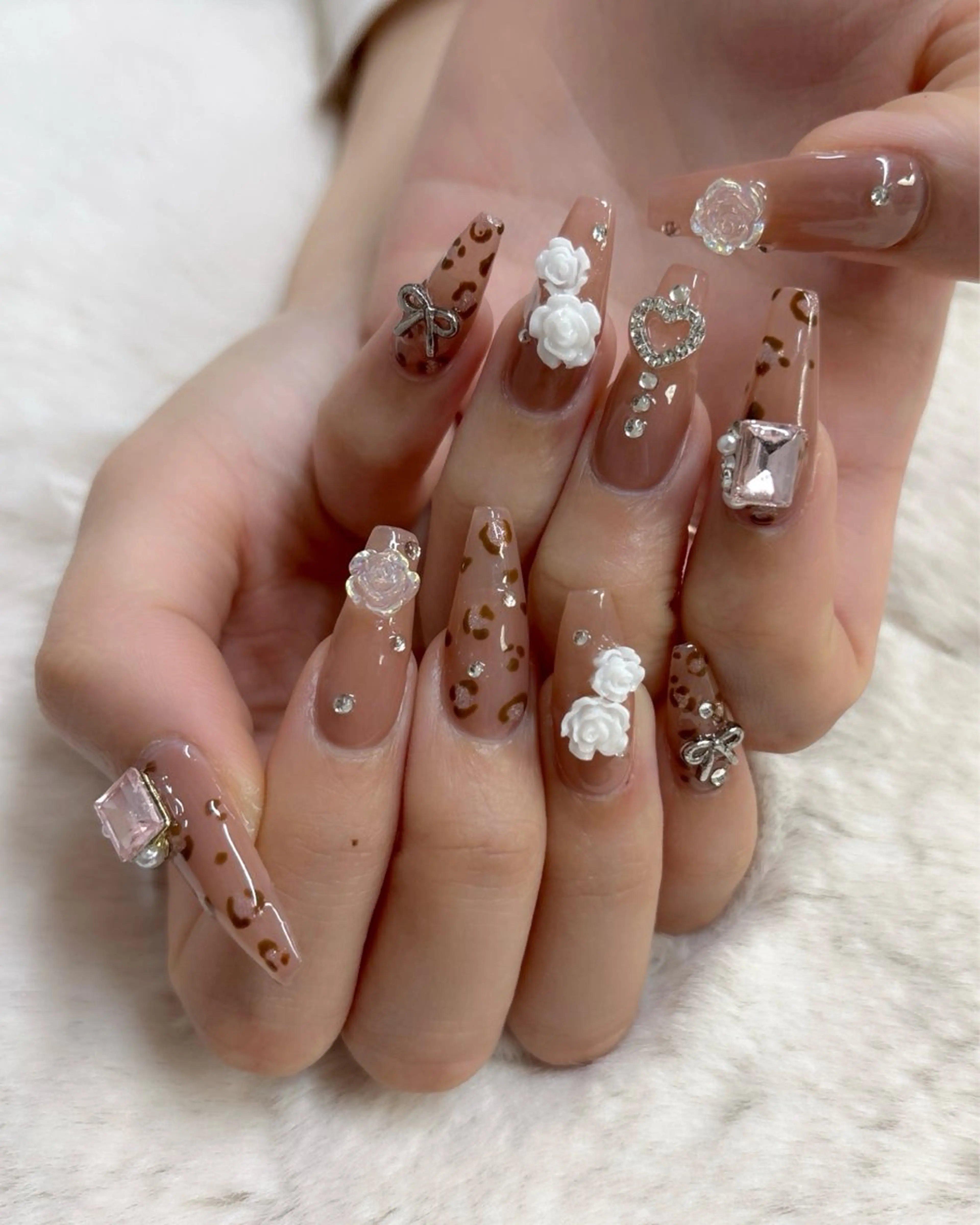 ネイル ハンドネイル ToliyDeliy akemiのネイルデザイン