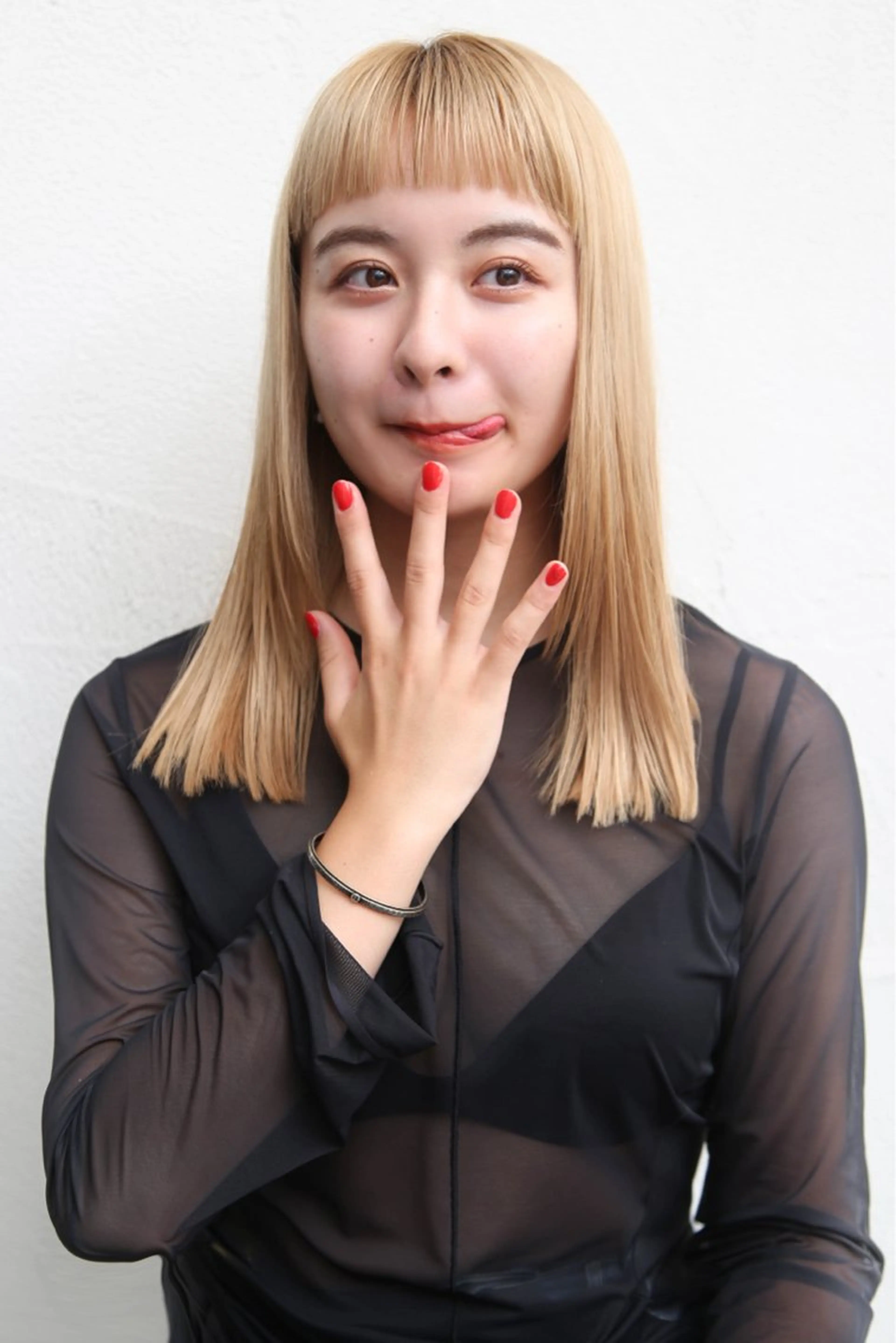 セミロング Breath beauu Kobe 神戸 三宮【ブレス ボー コウベ】所属・二ツ石 舞幸のヘアスタイル