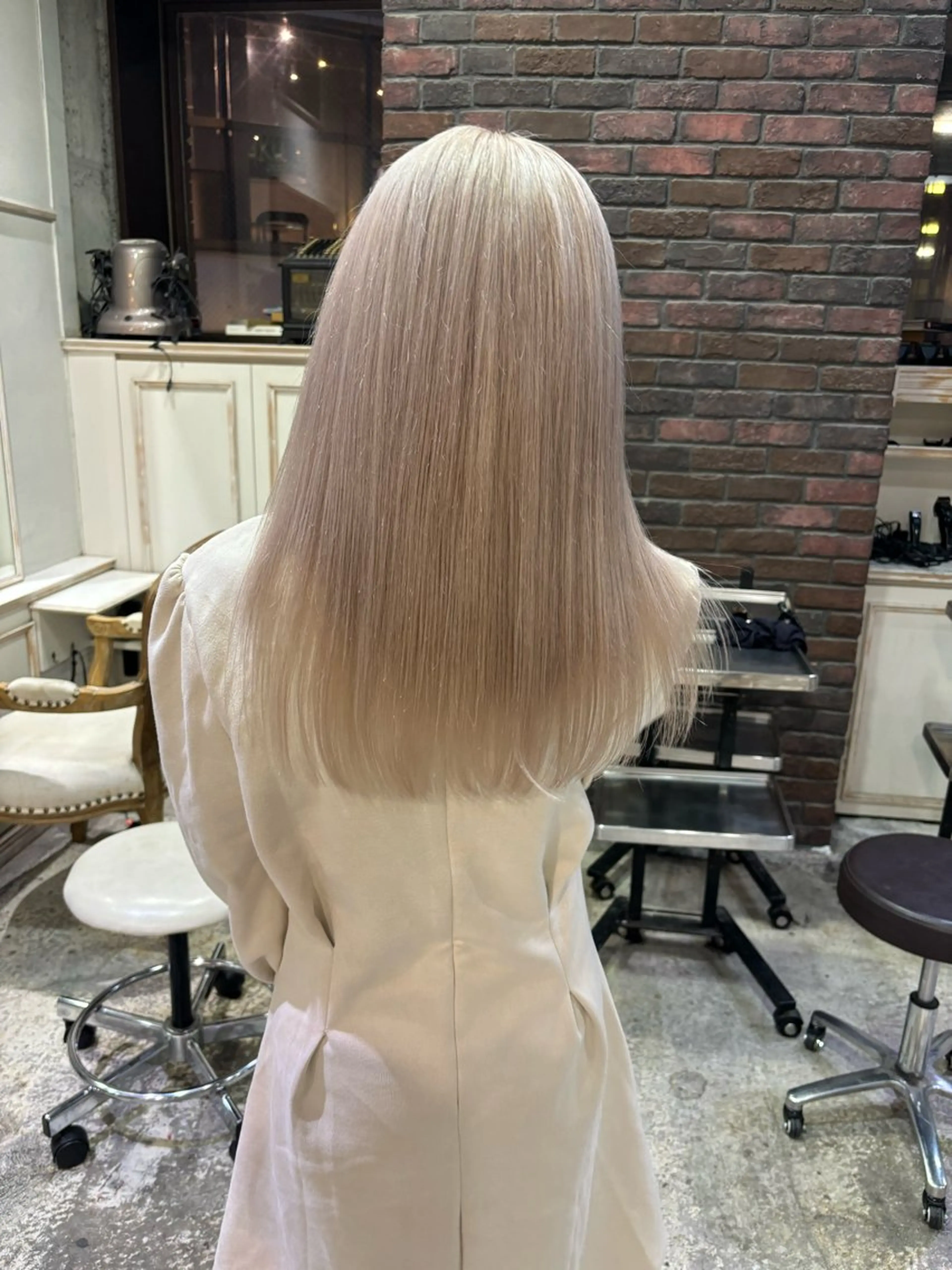 ミディアム カラー カット ヘアカラー トリートメント RUKA 美容院×ネイリストのヘアスタイル