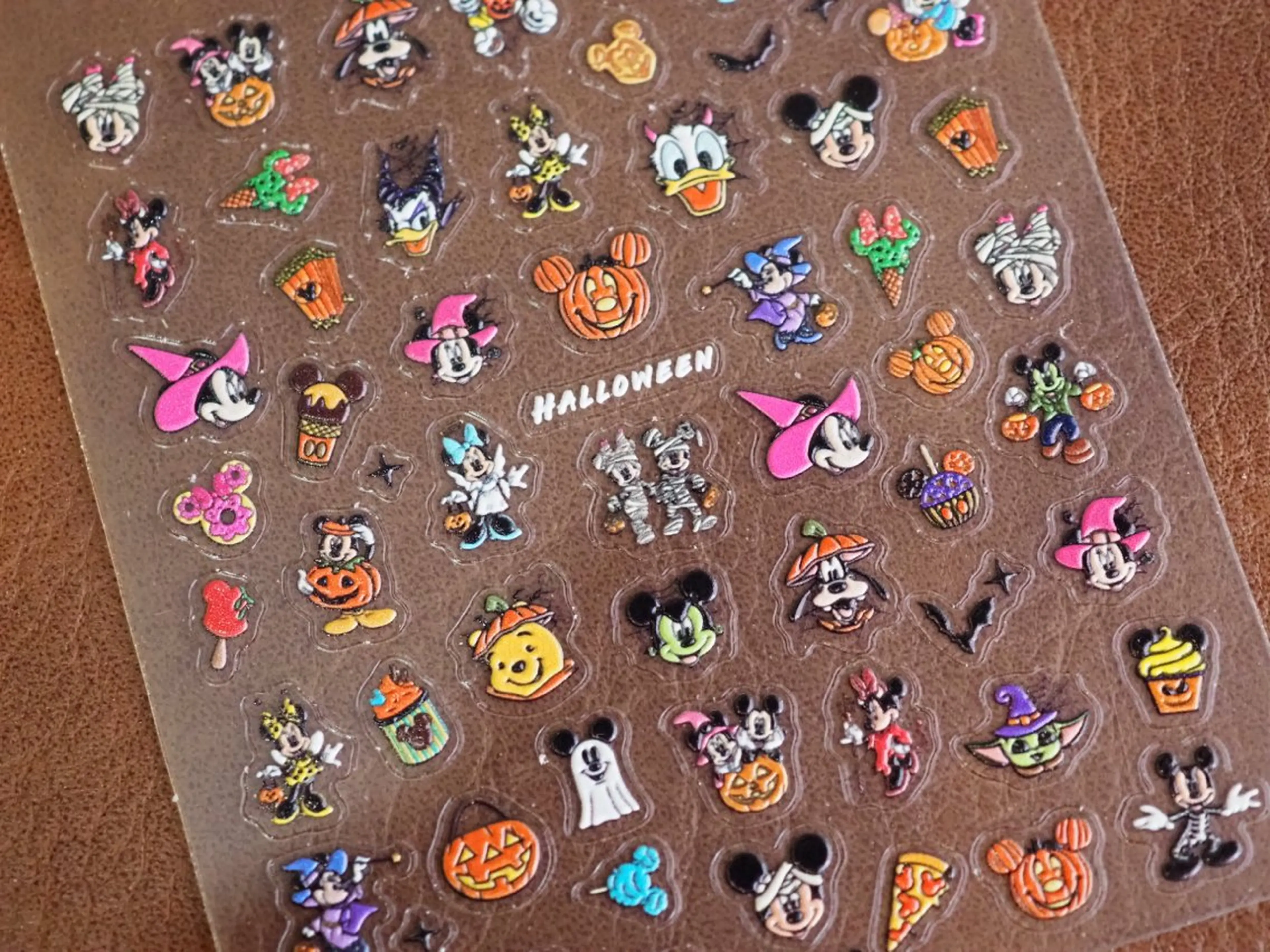 ネイル アートネイル ハロウィン ハンドネイル glaNje shioriのネイルデザイン