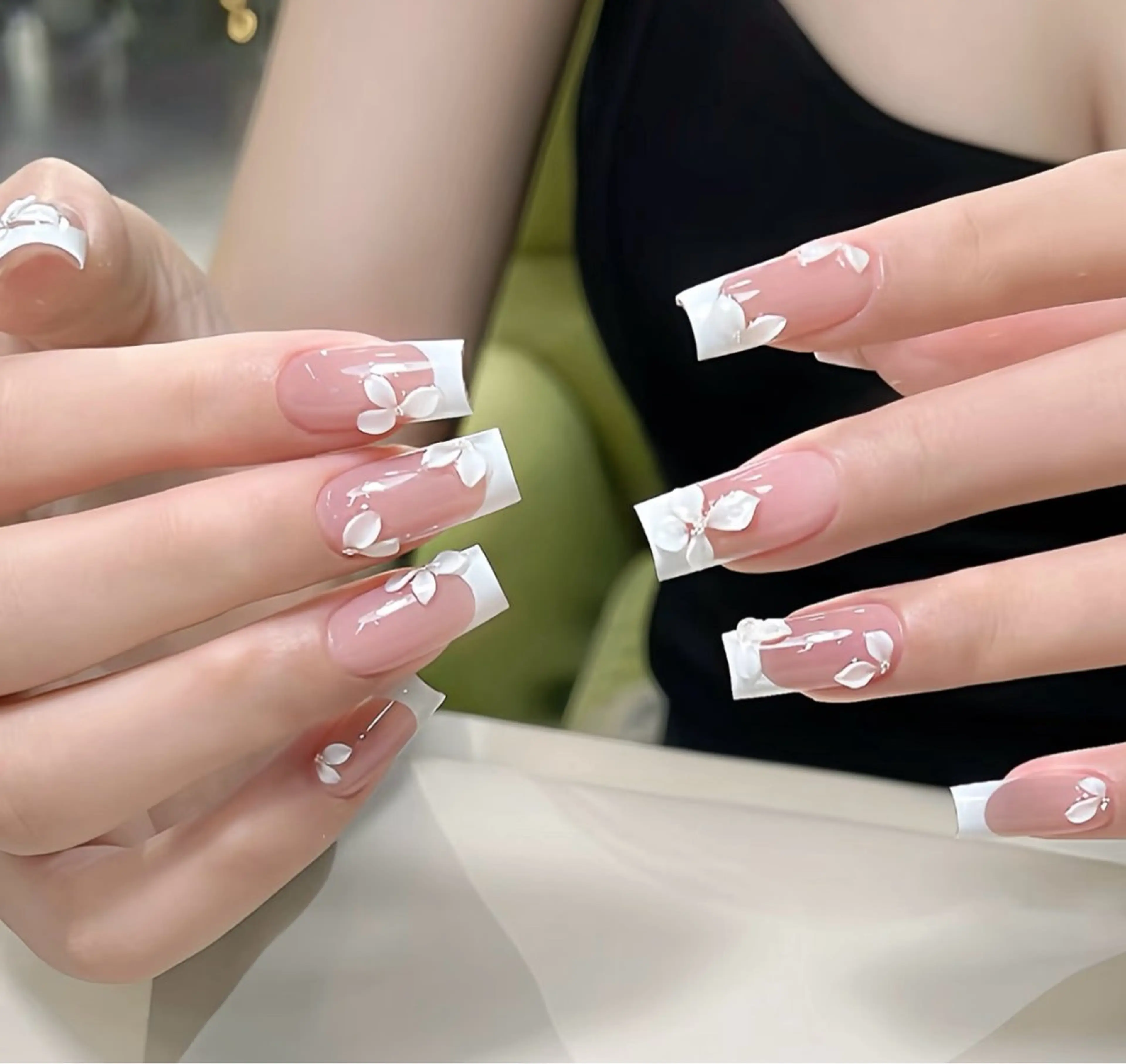 ネイル オーロラネイル フラワーネイル フットネイル フレンチネイル ジェルネイル ハンドネイル 長さだし専門 ありさのネイルデザイン