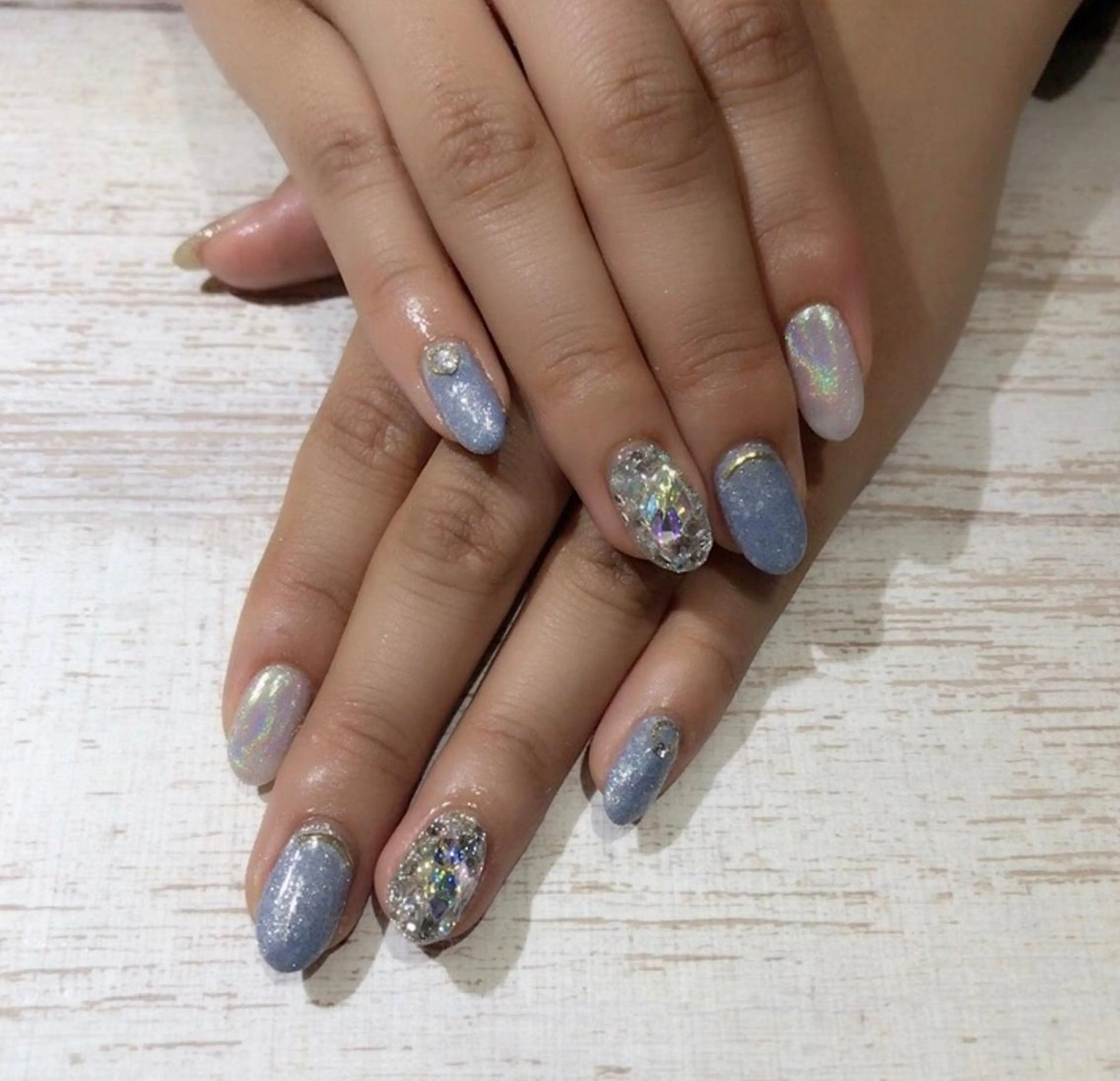 ネイル Lino+ ネイル&よもぎ蒸しのネイルデザイン