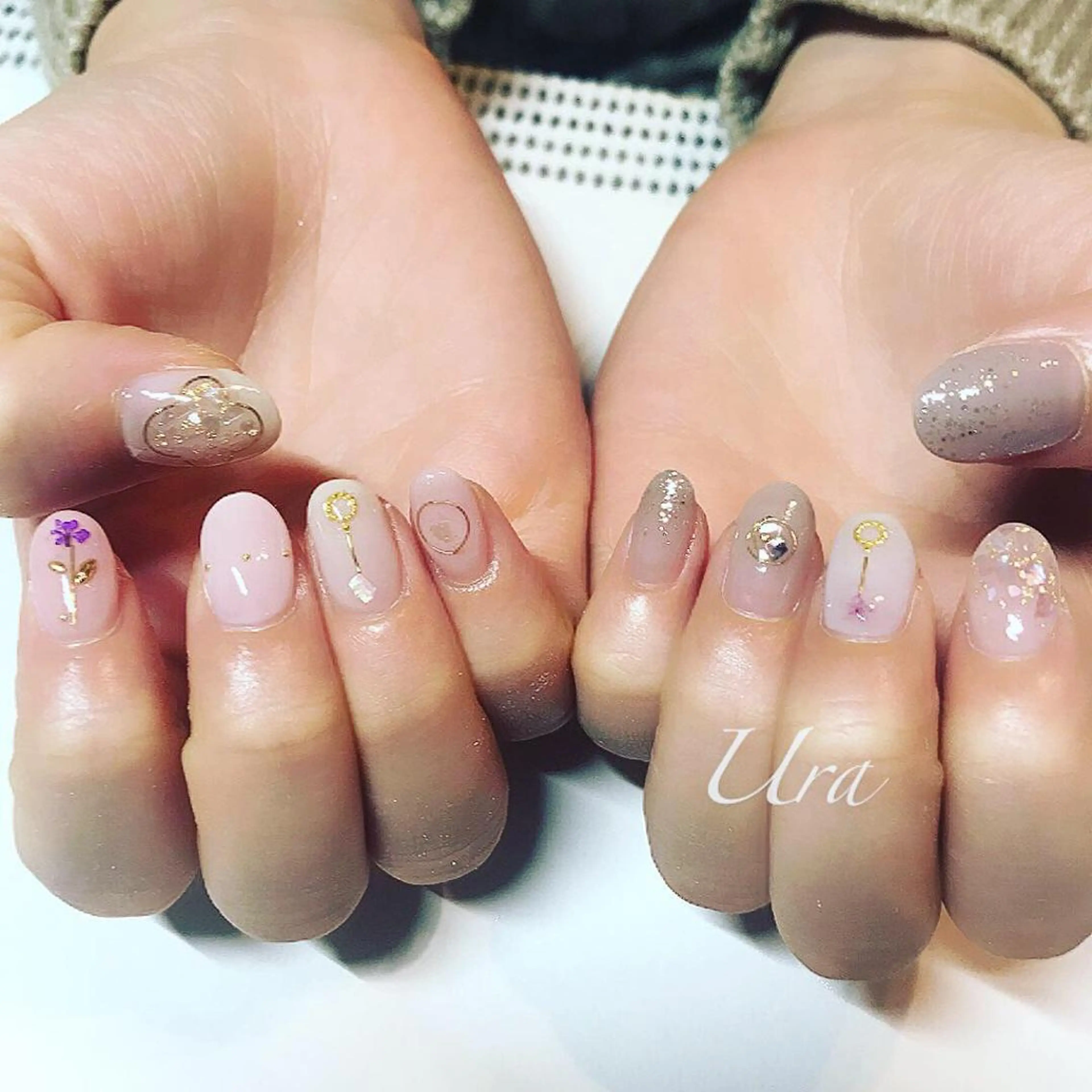 ネイル UrakoNail 《nail》のネイルデザイン
