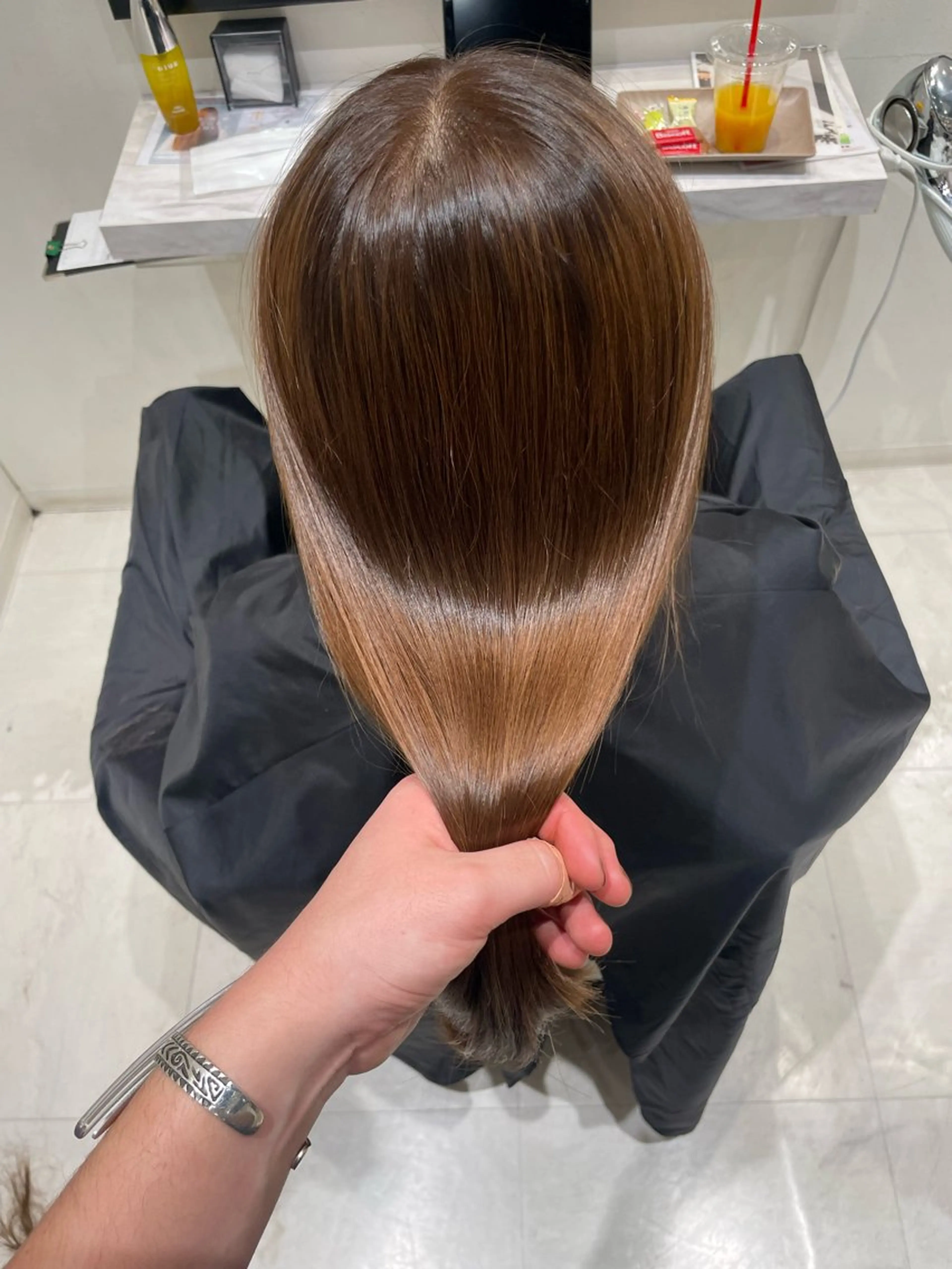 ロング カラー ベージュカラー 透明感カラー カット ヘアカラー トリートメント k-twoたき✨艶感 カラー／美髪矯正のヘアスタイル