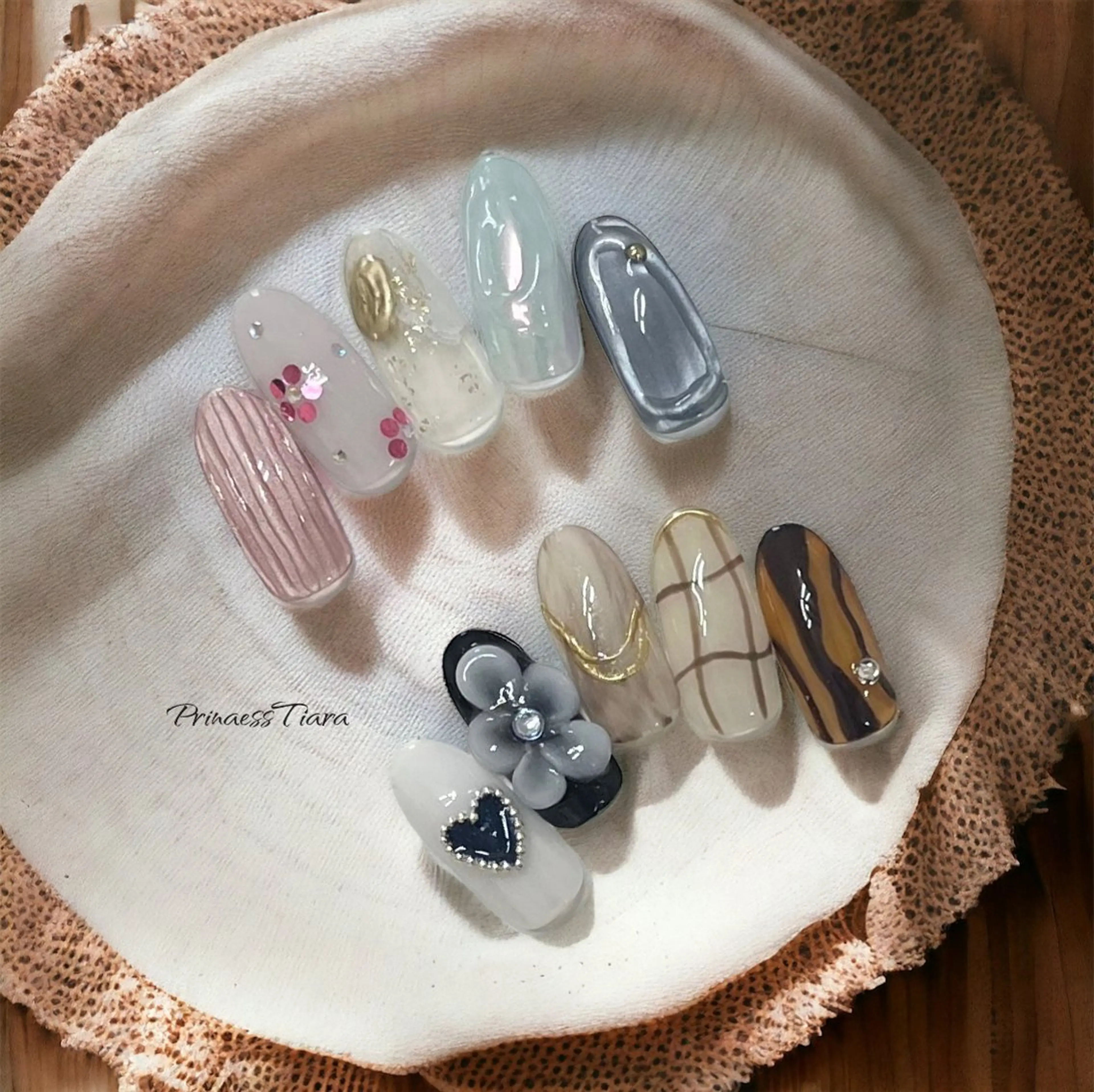 ネイル Grantulle collegeのネイルデザイン