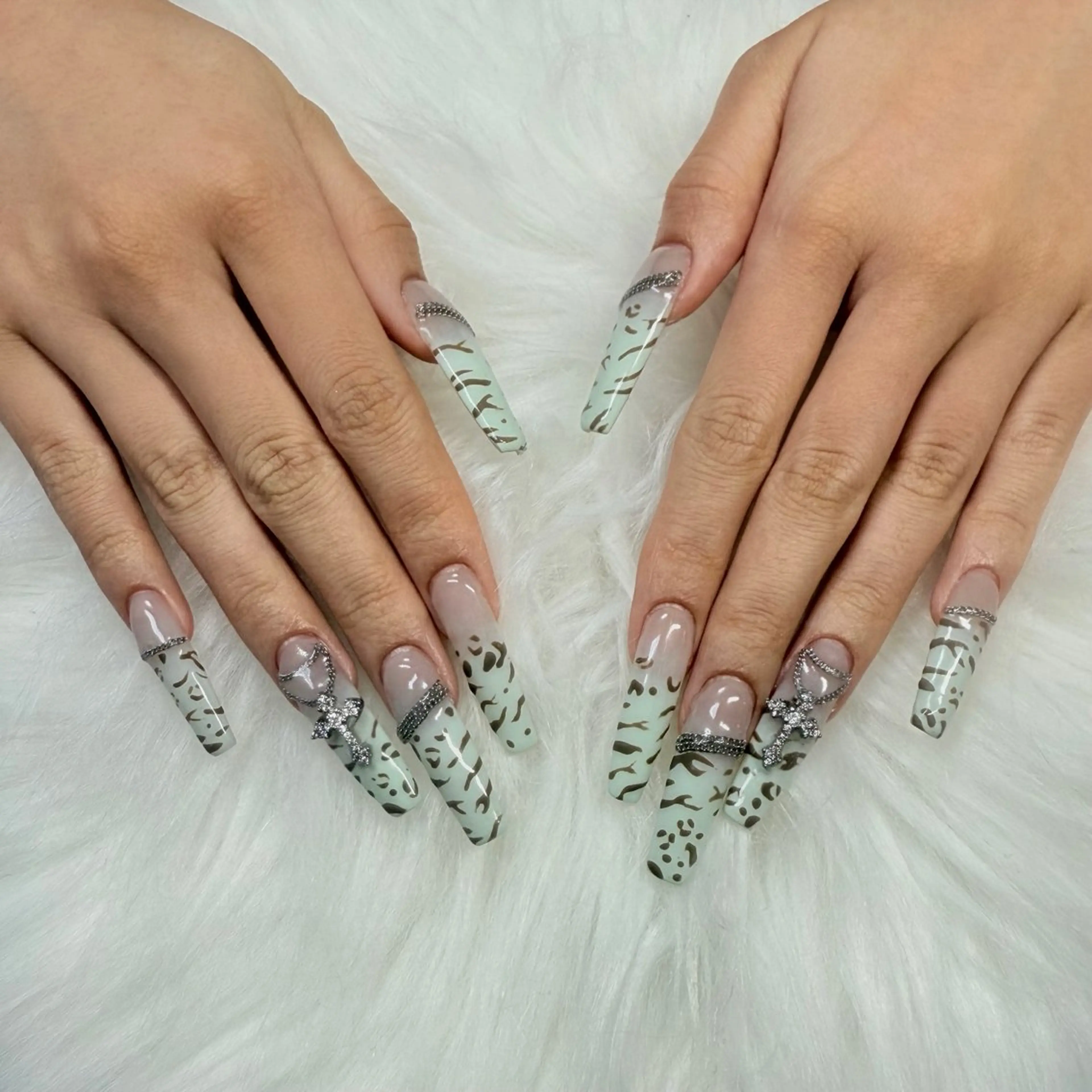 ロング ロング NailSalonBUBBLE所属・BUBBLE YUMIのネイルデザイン