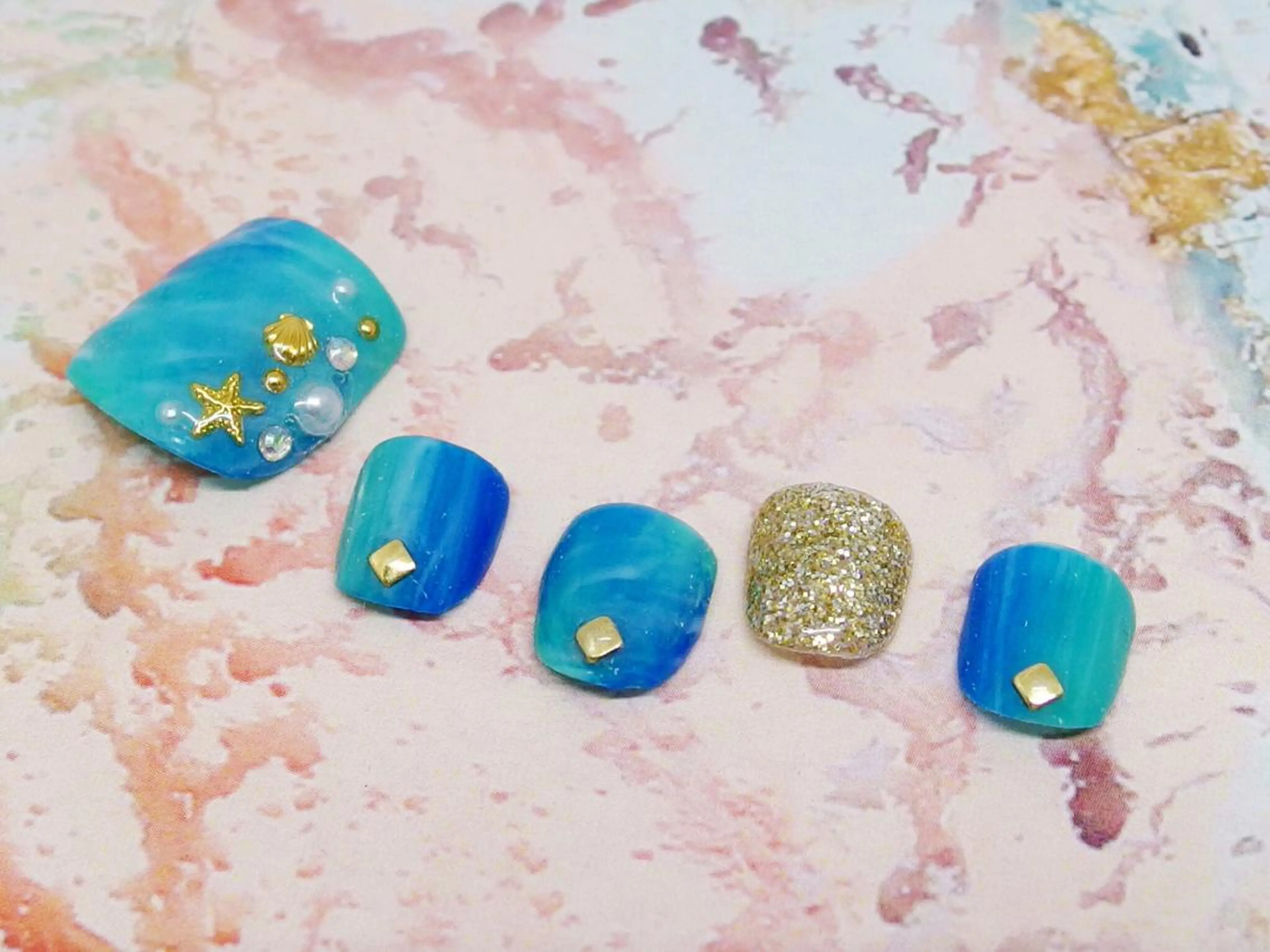 ネイル フットネイル ティーエヌ 金山駅東口店のネイルデザイン